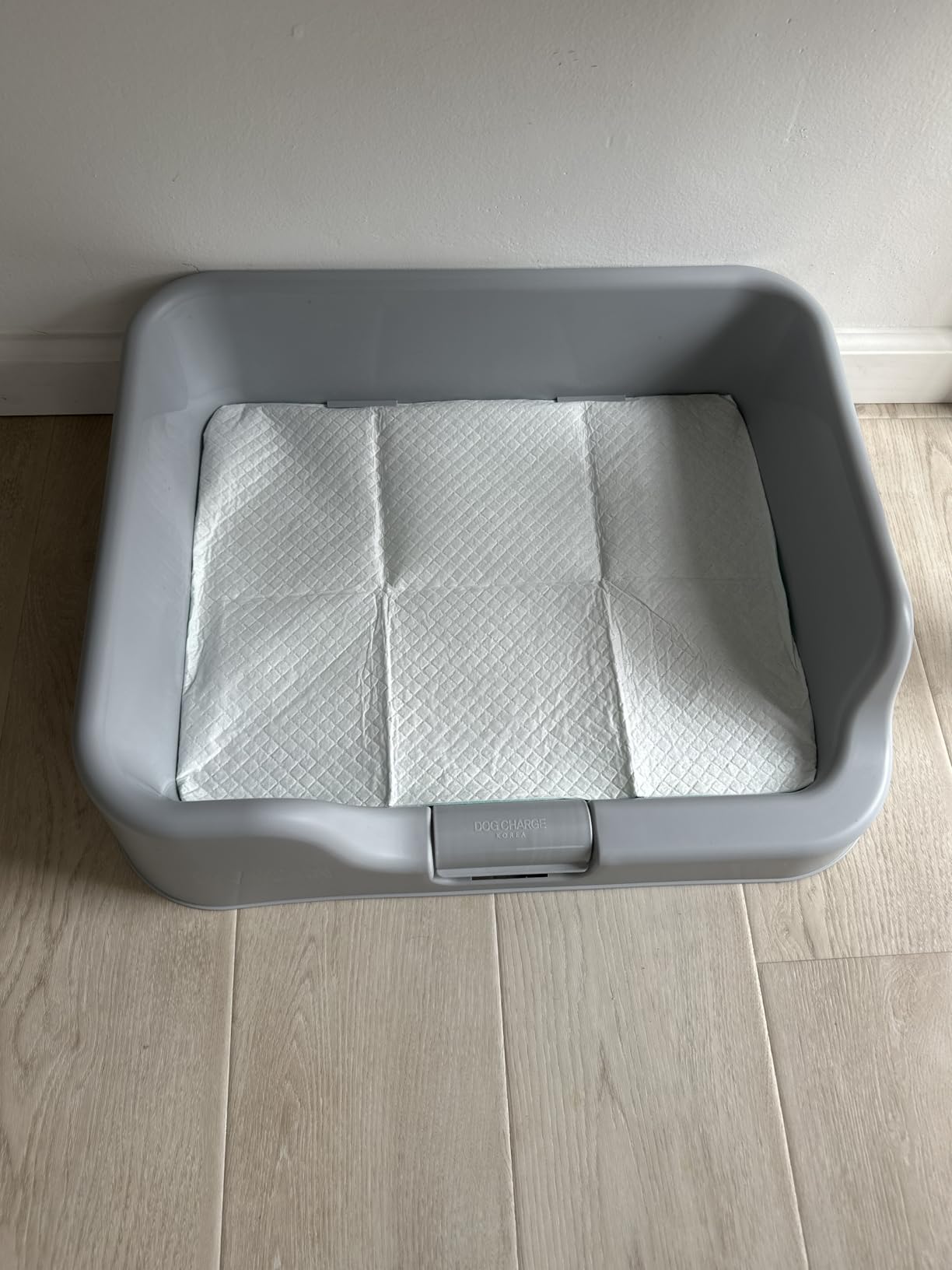 [DogCharge] Indoor Dog Potty Tray - with Protection Wall Every Side for No Leak, Spill, Accident - Keep Paws Dry and Floors Clean (Tray Only, Grey) customer photo 1