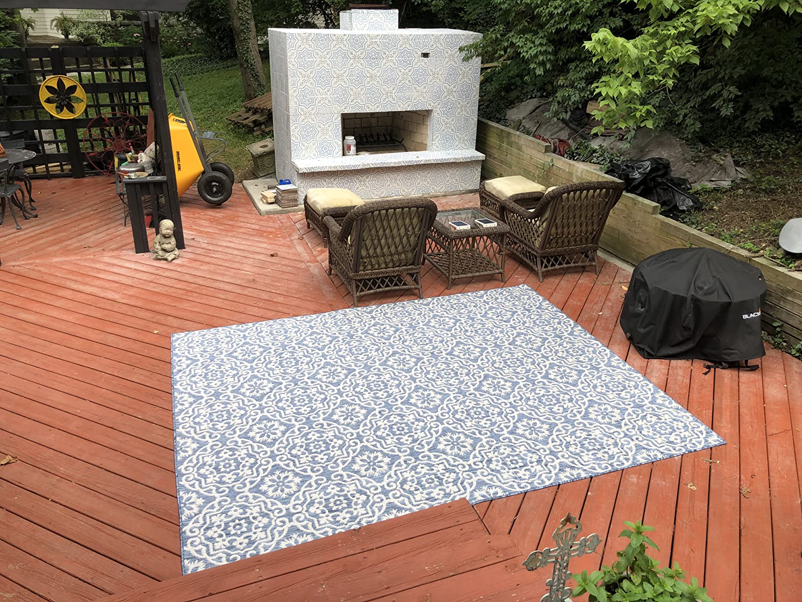 Nicole Miller New York Patio Country Danica Transitional Geometric Indoor/Outdoor Area Rug, Terracotta/Ivory, 6'6