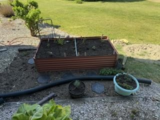 Best Choice Products 8x4x2ft Outdoor Metal Raised Garden Bed, Deep Root Planter Box for Vegetables, Herbs & Flowers, 478-Gallon Capacity, 100% Non Toxic Materials - Gray customer photo 1