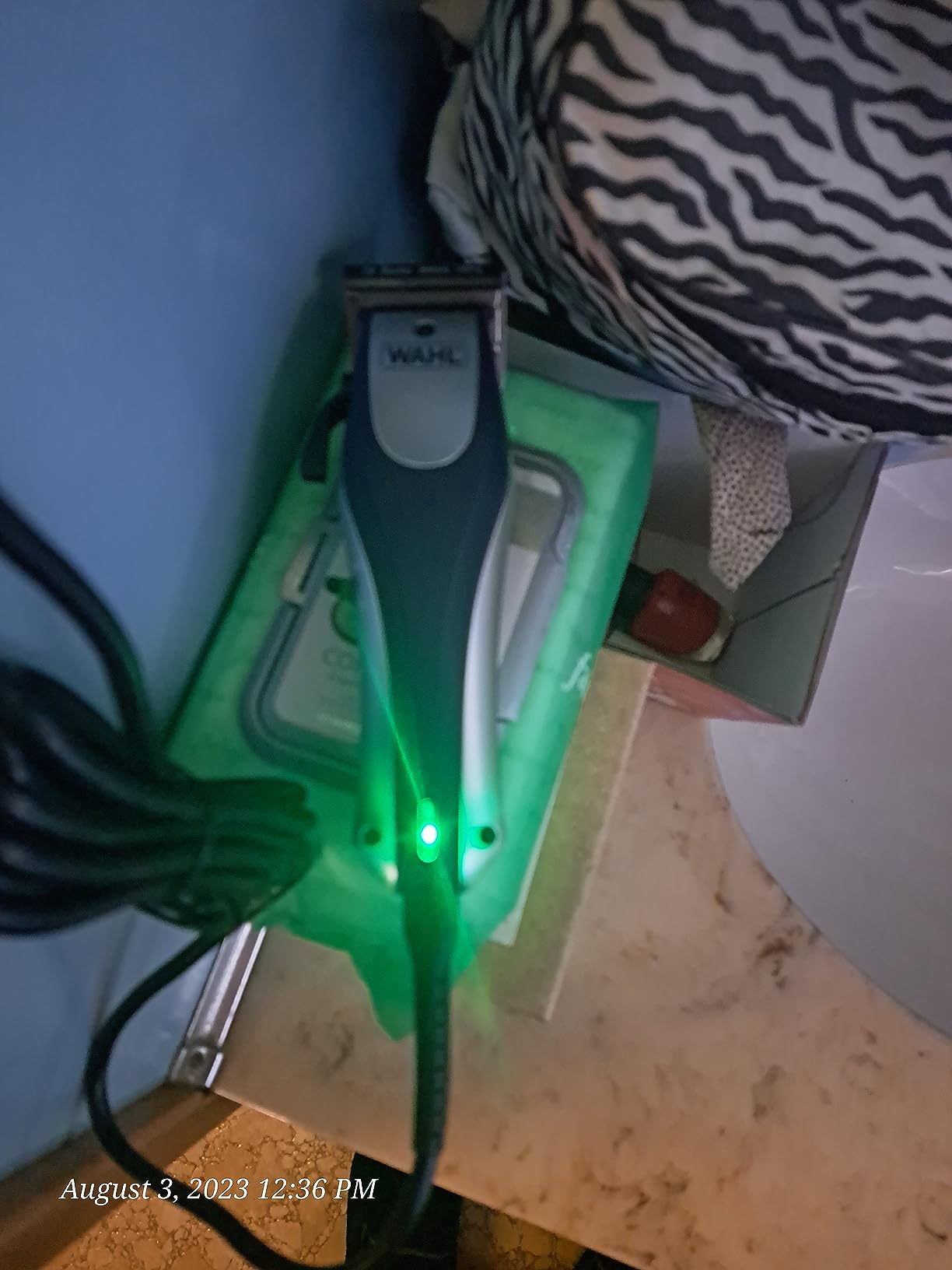 Wahl Lithium Ion Pro Rechargeable Cordless Hair Clippers for Men, Woman, & Children with Smart Charge Technology for Convenient at Home Haircutting - Model 79470 customer photo 1