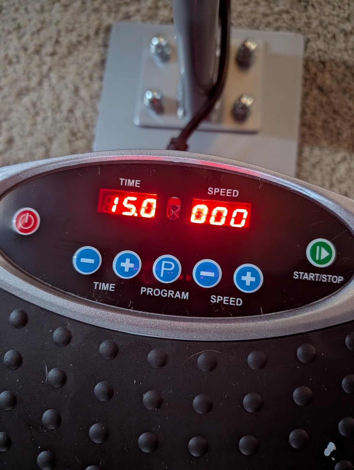 Lifepro TrimLite Vibration Plate with Handle - 99 Speed Levels, Bluetooth & Magnetic Acupoints Whole Body Vibrating Platform customer photo 1