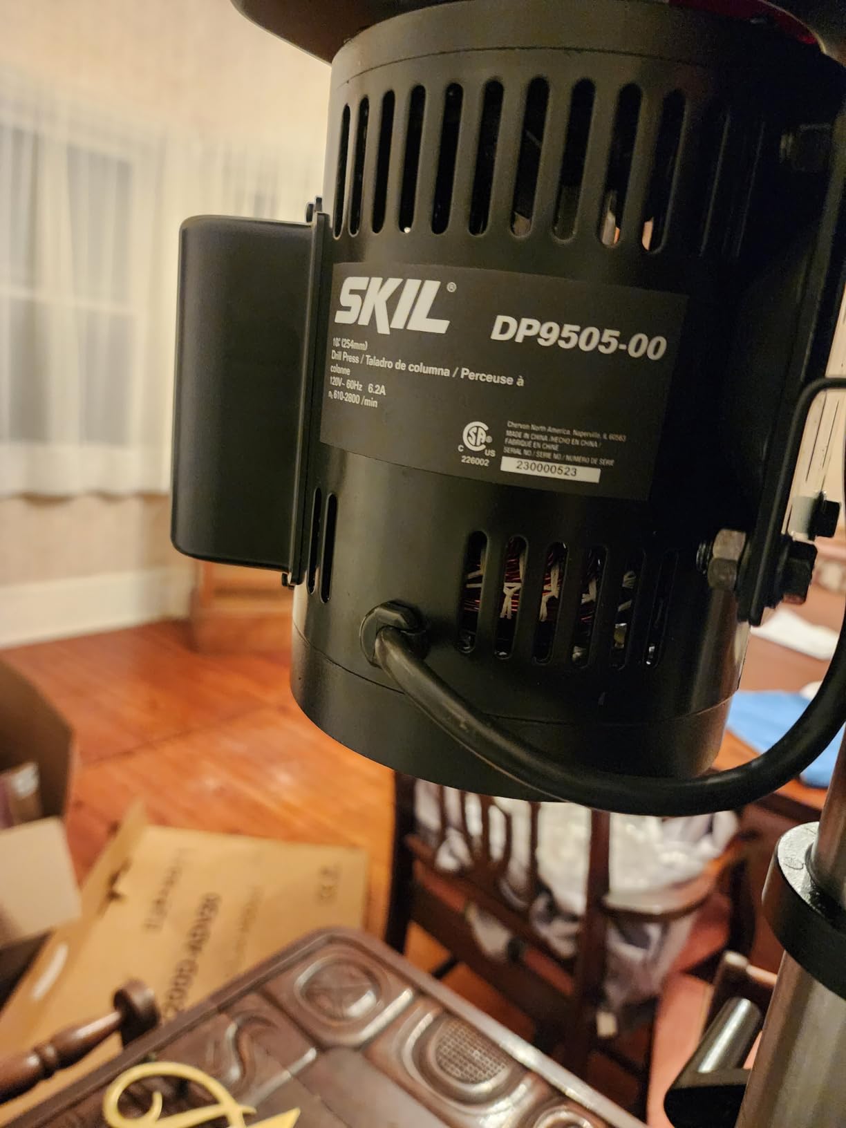 SKIL 6.2 Amp 10 In. 5-Speed Benchtop Drill Press with Laser Alignment & Work Light - DP9505-00 customer photo 2