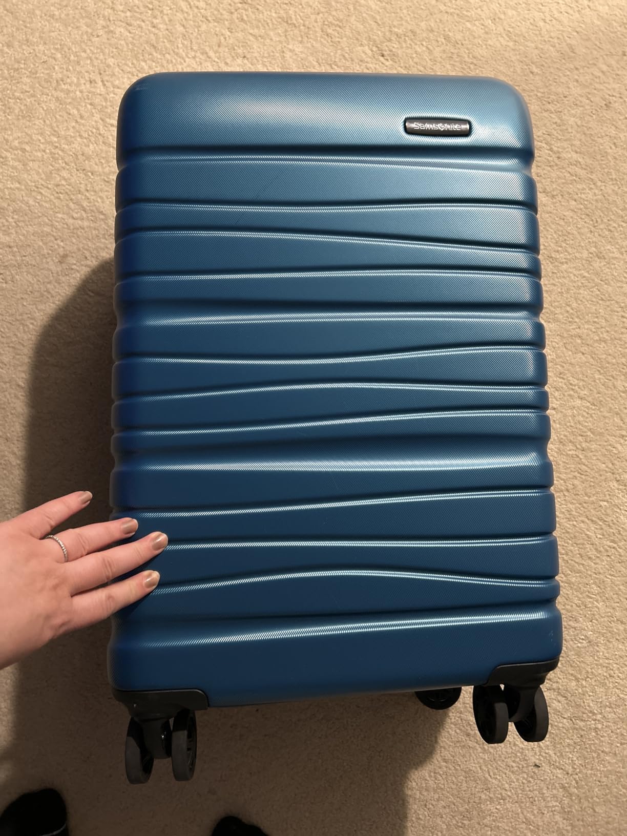 Samsonite Evolve SE Hardside Expandable Luggage with Spinners, Bass Black, 3PC Set (CO/M/L) customer photo 1