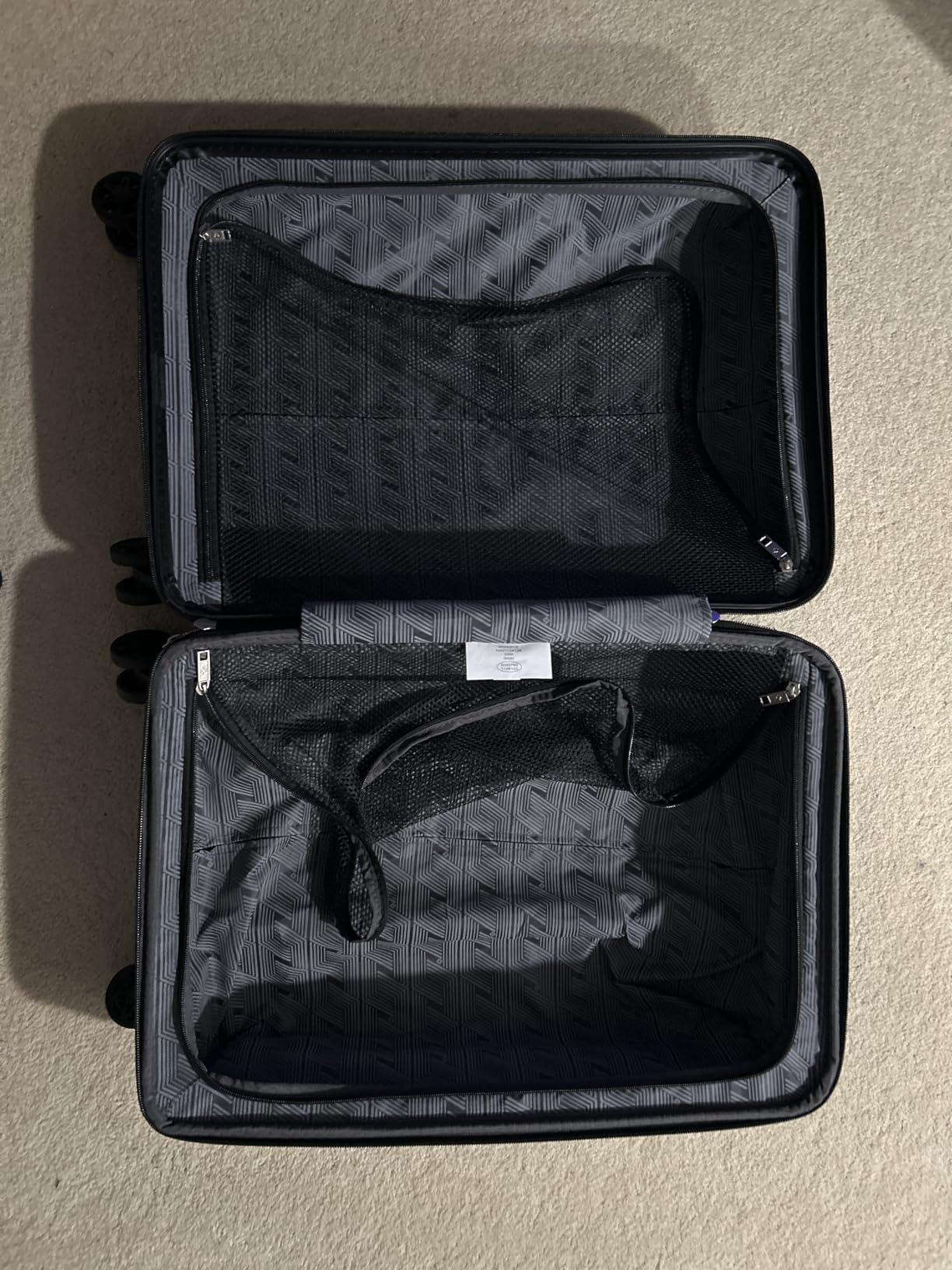 Samsonite Evolve SE Hardside Expandable Luggage with Spinners, Bass Black, 3PC Set (CO/M/L) customer photo 2