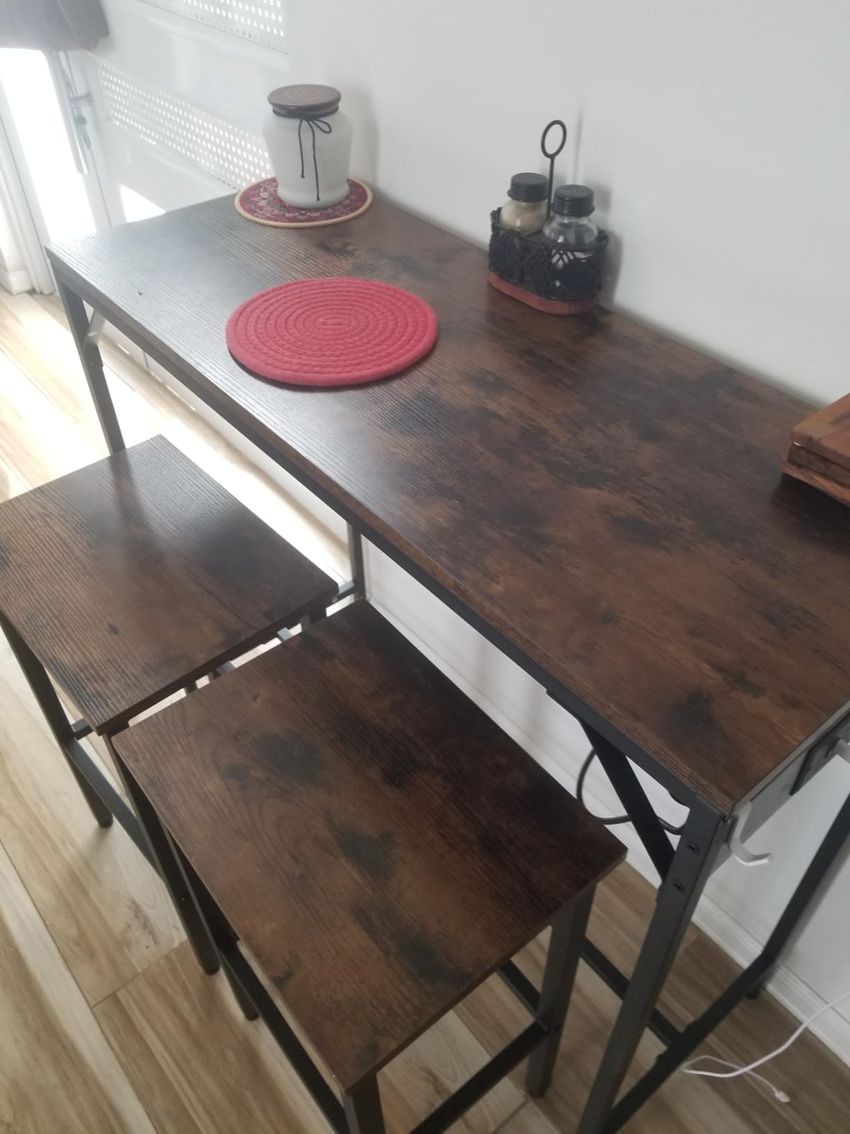 HOOBRO Bar Table and Chairs Set, 39.4