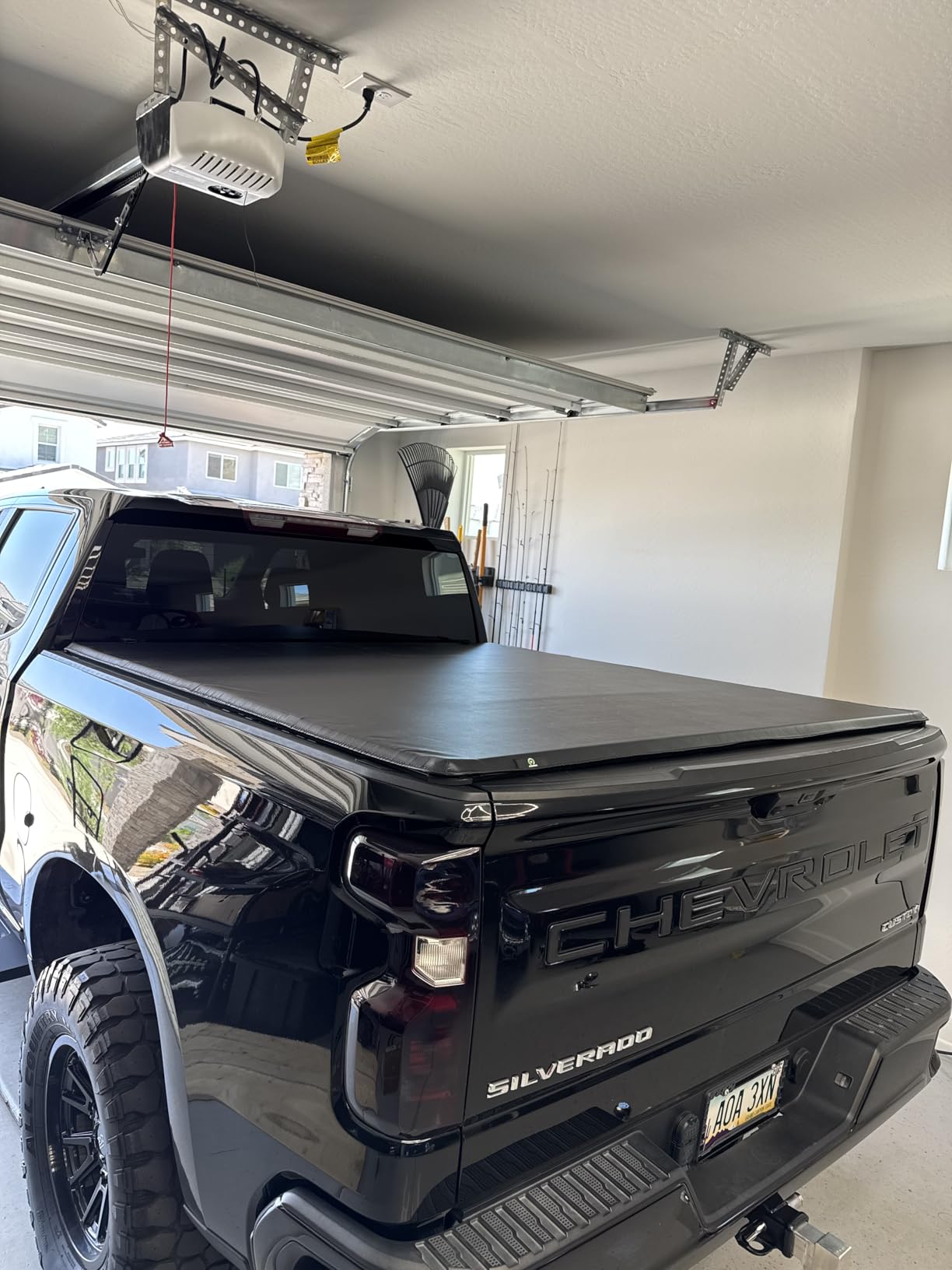 AUTOSAVER88 Soft Roll Up Tonneau Cover for 2007-2026 Chevy Silverado 5.8ft | Soft Roll Up Truck Bed Cover for 2007-2026 GMC Sierra / Chevy Silverado 1500 New Body Style 5.8 Feet Bed customer photo 1