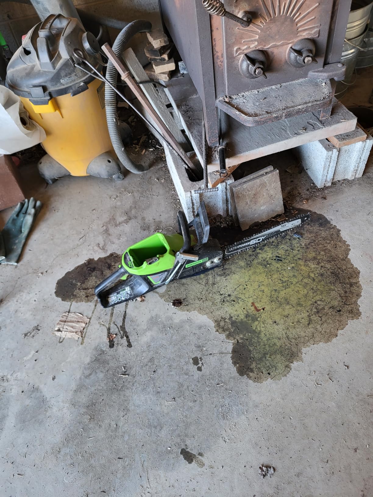 Greenworks 60V 16