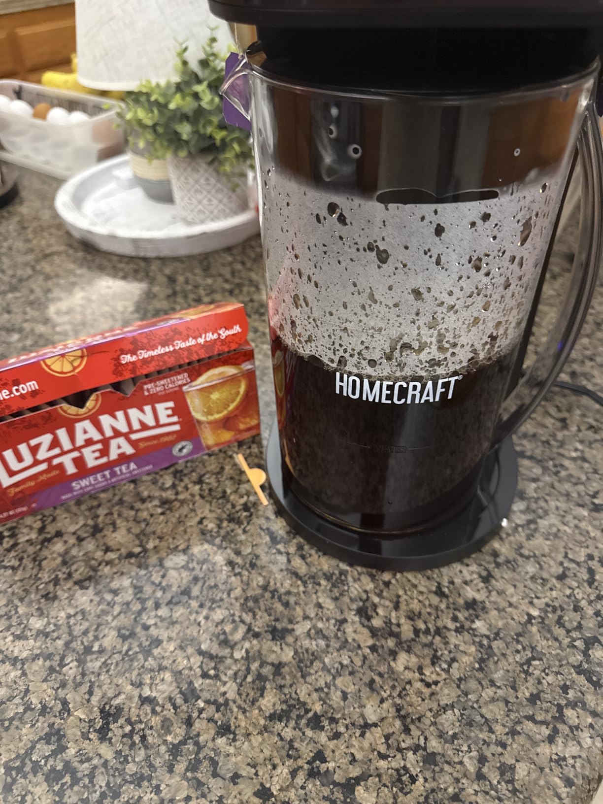 HomeCraft 3-Quart White Stainless Steel Cafe Iced Tea And Iced Coffee Brewing System, 12 Cups, Strength Selector & Infuser Chamber, Perfect For Lattes, Lemonade, Flavored Water, Large Pitcher customer photo 1