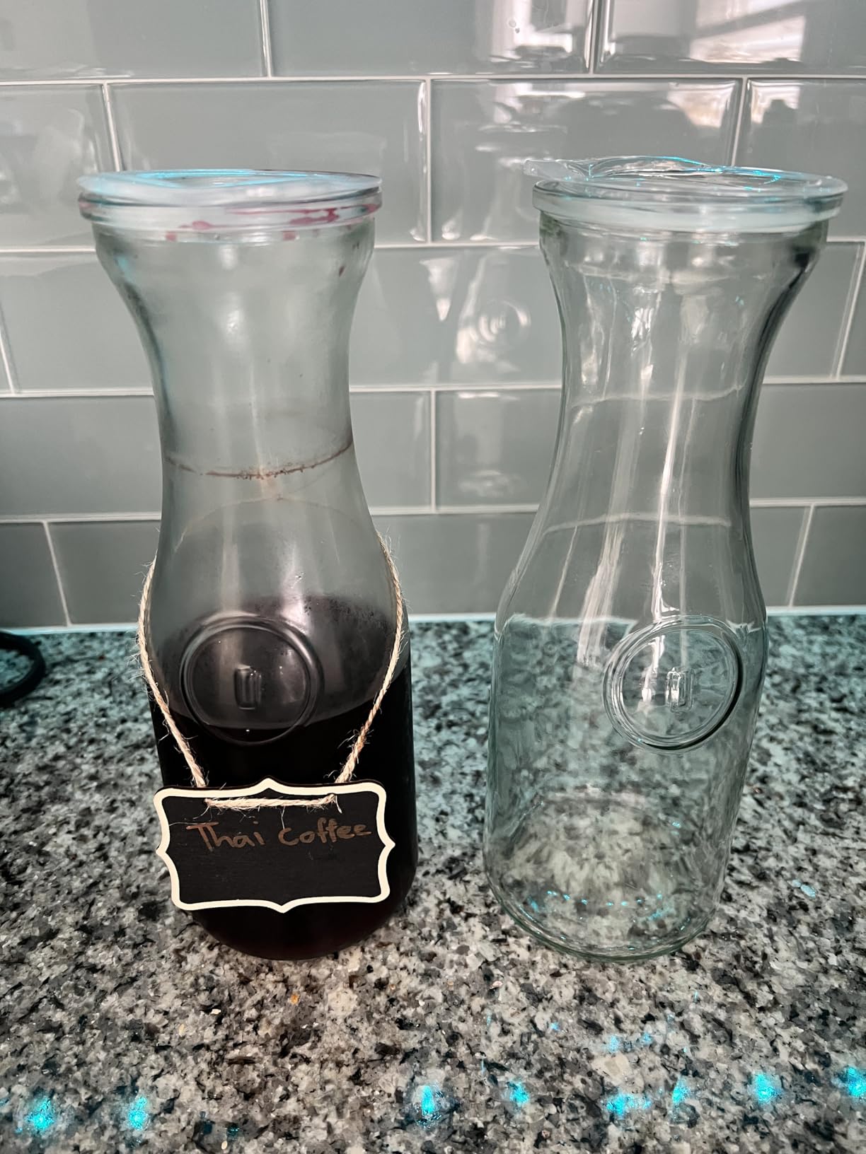 Set of 6 Glass Carafe with Lid, 1 Liter Beverage Serveware Carafe, Clear Glass Pitcher for Mimosa Bar, Brunch, Cold Water, Juice, Milk, Iced Tea, Lemonade customer photo 1