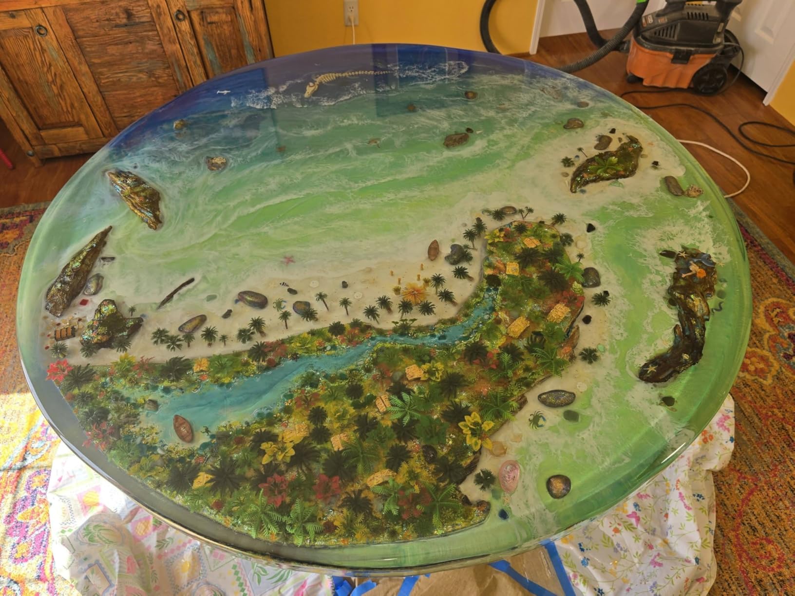LET'S RESIN EPOXY RESIN 1 Gallon High Viscosity Resin for Table Top,2 Part Epoxy for Tumblers,Crystal Clear Thick Resin Kit with High Gloss Finish for Countertop,River Table customer photo 1