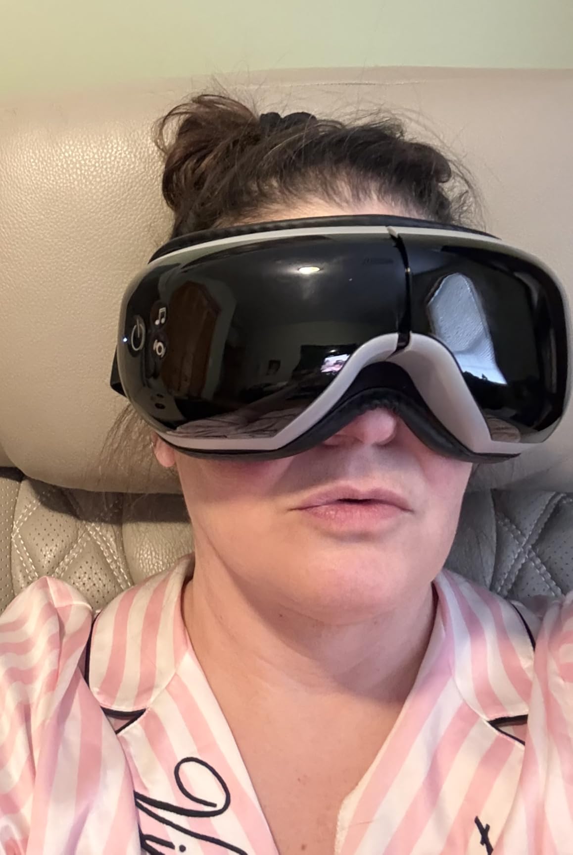 RENPHO Eye Massager with Heat and Cooling Voice Control, Eyeris 3 - Massaging Eye Mask for Dry Eyes Head Tension and Stress Relief customer photo 2