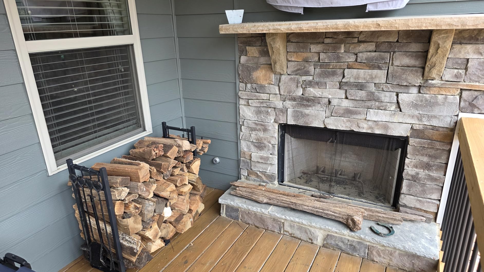 Brightown 34inch Firewood Rack Indoor with Log Carrier, Outdoor Wood Rack for Firewood, Fire Wood Storage with Kindling Hooks, Adjustable Pads, Heavy Duty Logs Holder for Fireplace Deck Outdoor, Black customer photo 2