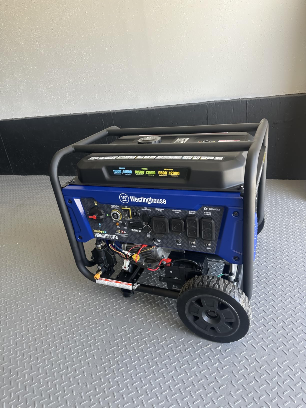 Westinghouse 14500 Peak Watt Tri-Fuel Home Backup Portable Generator, Remote Electric Start, Transfer Switch Ready, Gas, Propane, and Natural Gas Powered customer photo 2