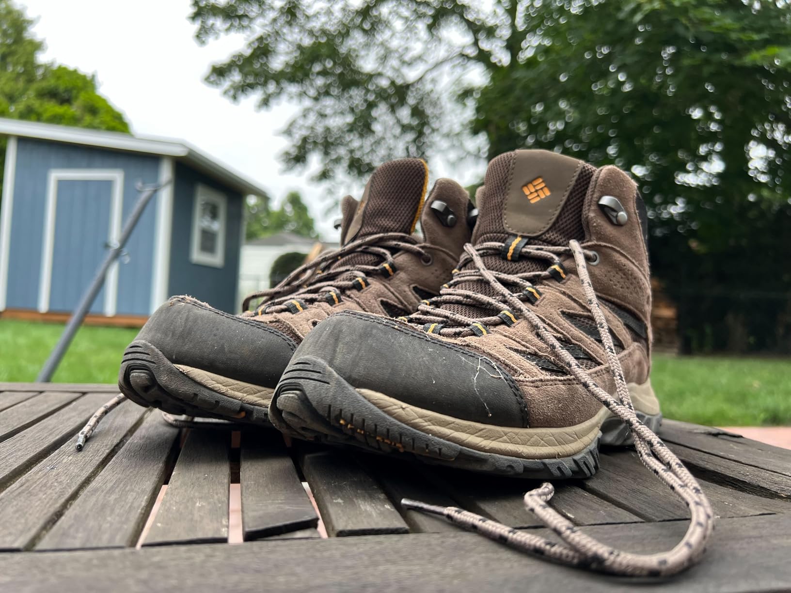 Columbia Men's Crestwood Mid Waterproof Hiking Boots customer photo 2