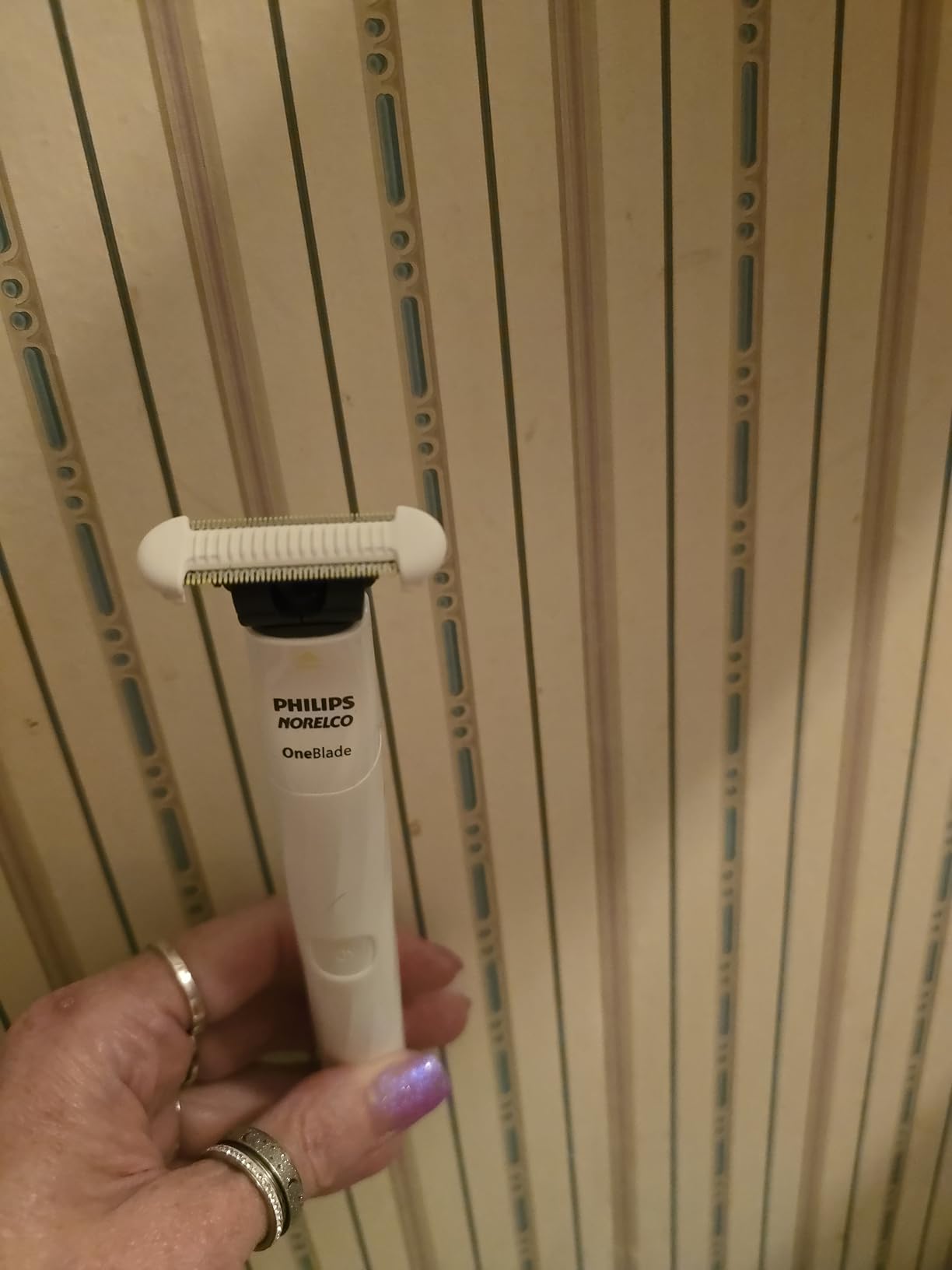 Philips Norelco OneBlade Intimate, Designed For Pubic Grooming, Trim & Shave With Extra Skin Protection, Model QP1924/70 customer photo 1
