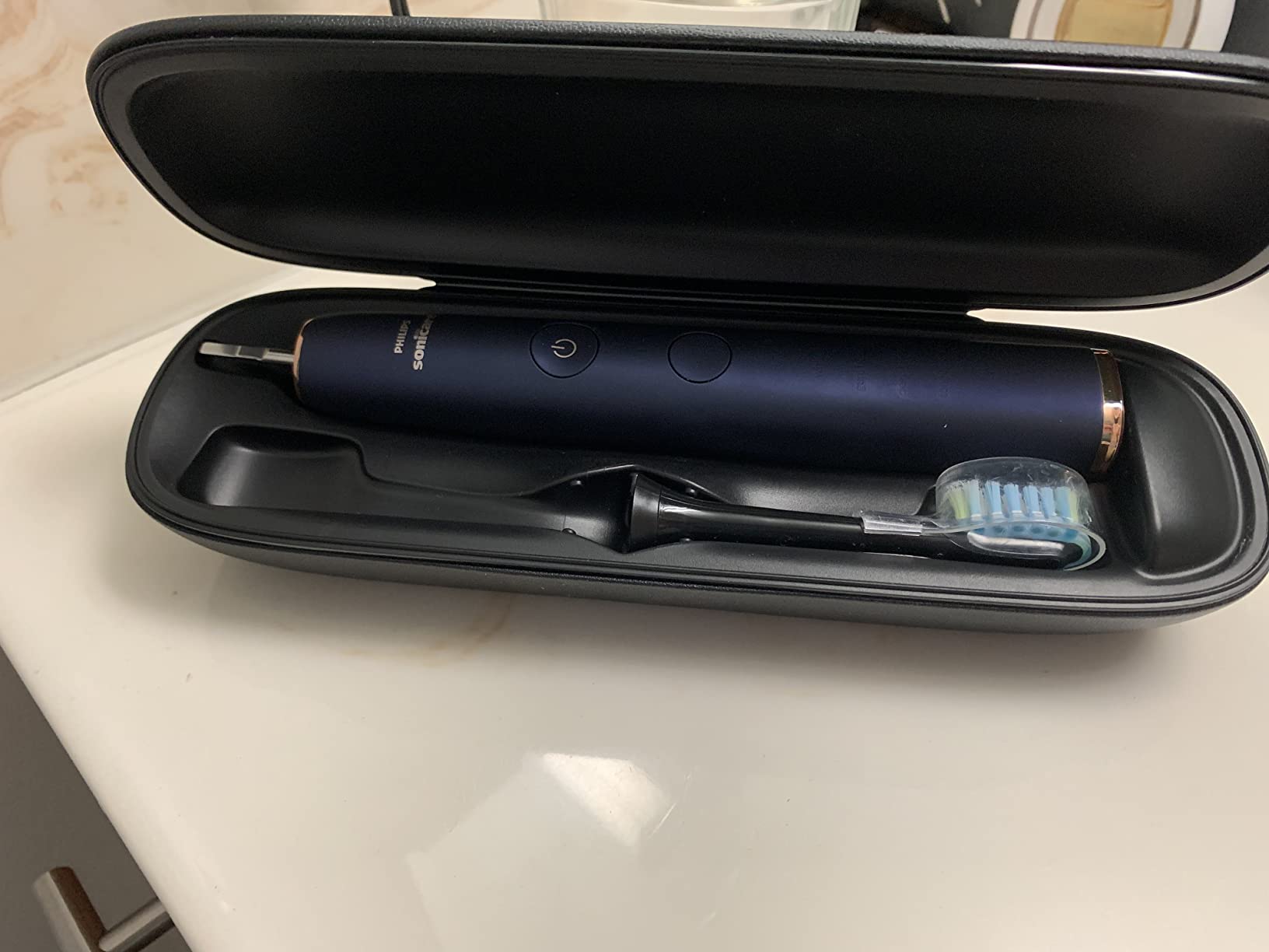 Philips Sonicare DiamondClean Smart 9700 Electric Toothbrush - Sonic Toothbrush with App, Pressure Sensor, 15 Brushing Settings, Replacement Reminder, Charging Travel Case, Lunar Blue, HX9957/71 customer photo 2