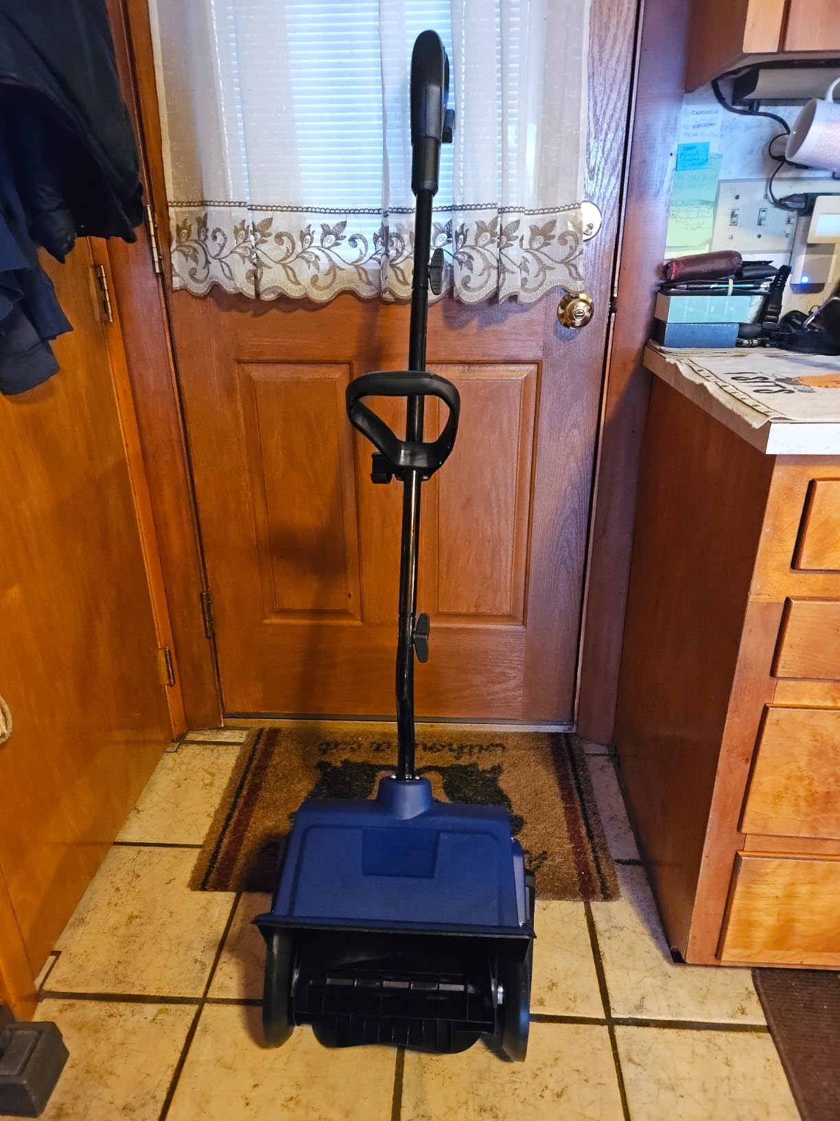 Westinghouse WSnow13S 24V Cordless Snow Shovel 13 Inch Kit, 24V 4Ah Battery, Fast Charger, Electric Snow Shovel with 20ft Throwing Distance, plows 300lbs/min, Compatible with Snow Joe Batteries customer photo 2