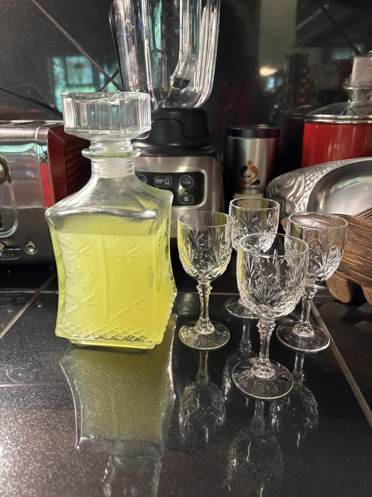 Whiskey Decanter, Liquor Decanters Set of 3, Glass Alcohol Bottle for Vodka, Tequila and Bourbon Unique Whiskey Bar and Party Decorations (28oz*2, 31oz*1) customer photo 2