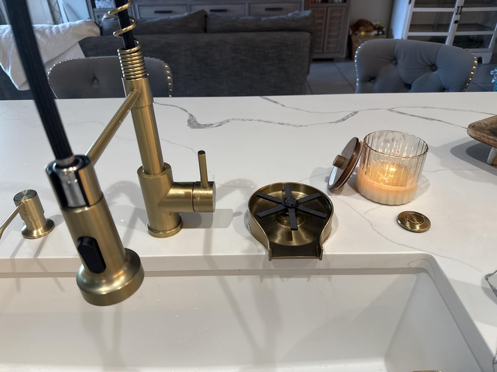 KRAUS CleanMate Glass Rinser for Kitchen Sink in Spot-Free Stainless Steel Color Finish, KGR-500SFS customer photo 1
