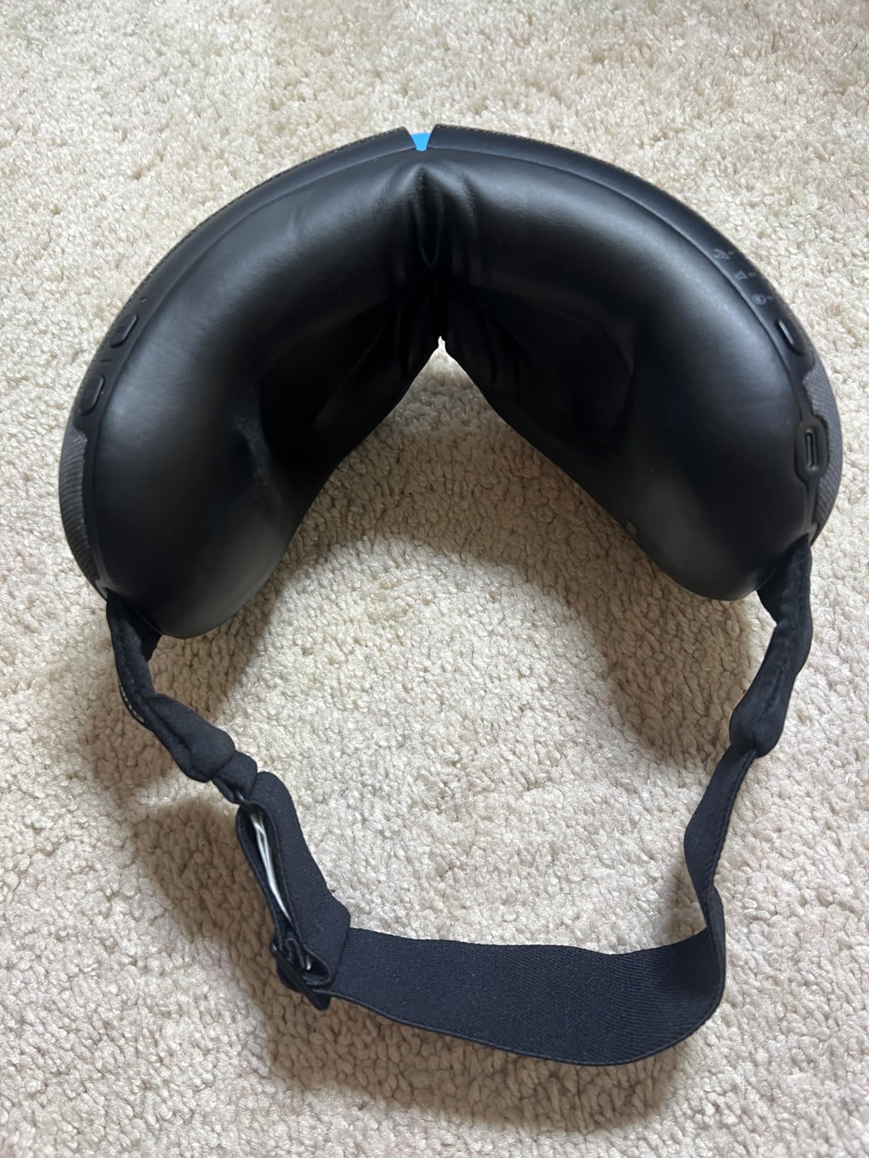 Therabody SmartGoggles (2nd Generation) Heated Eye Mask & Eye Massager - Blackout Sleep Mask & Temple Massage for Personalized Relaxation customer photo 2