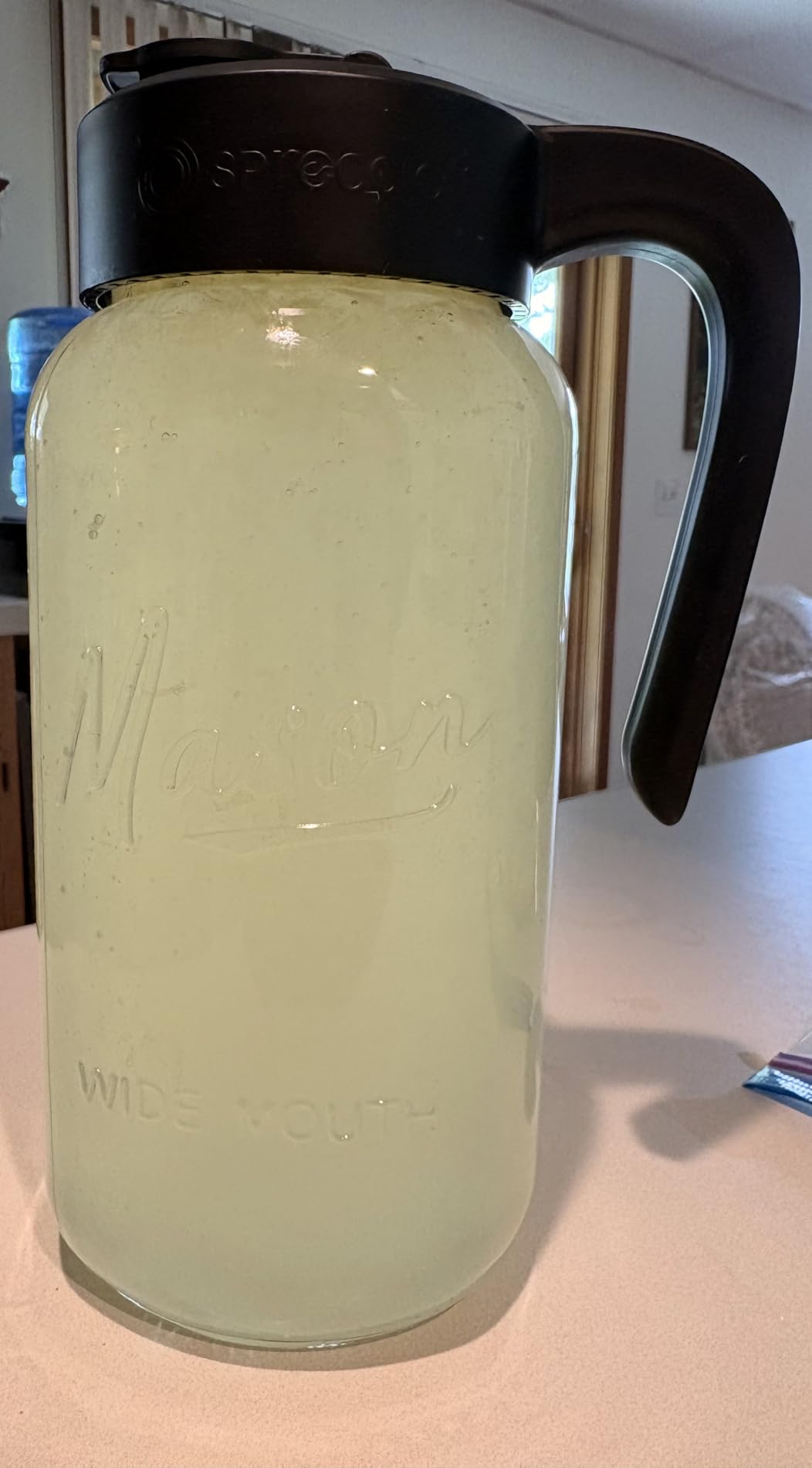 Mason Jar Pitcher - Airtight & Leakproof Glass Pitcher with Lid, Perfect for Breastmilk, Cold Brew, and Sun Tea, 2 Quart (64 oz) Mason Jar with Pour Spout Lid customer photo 1