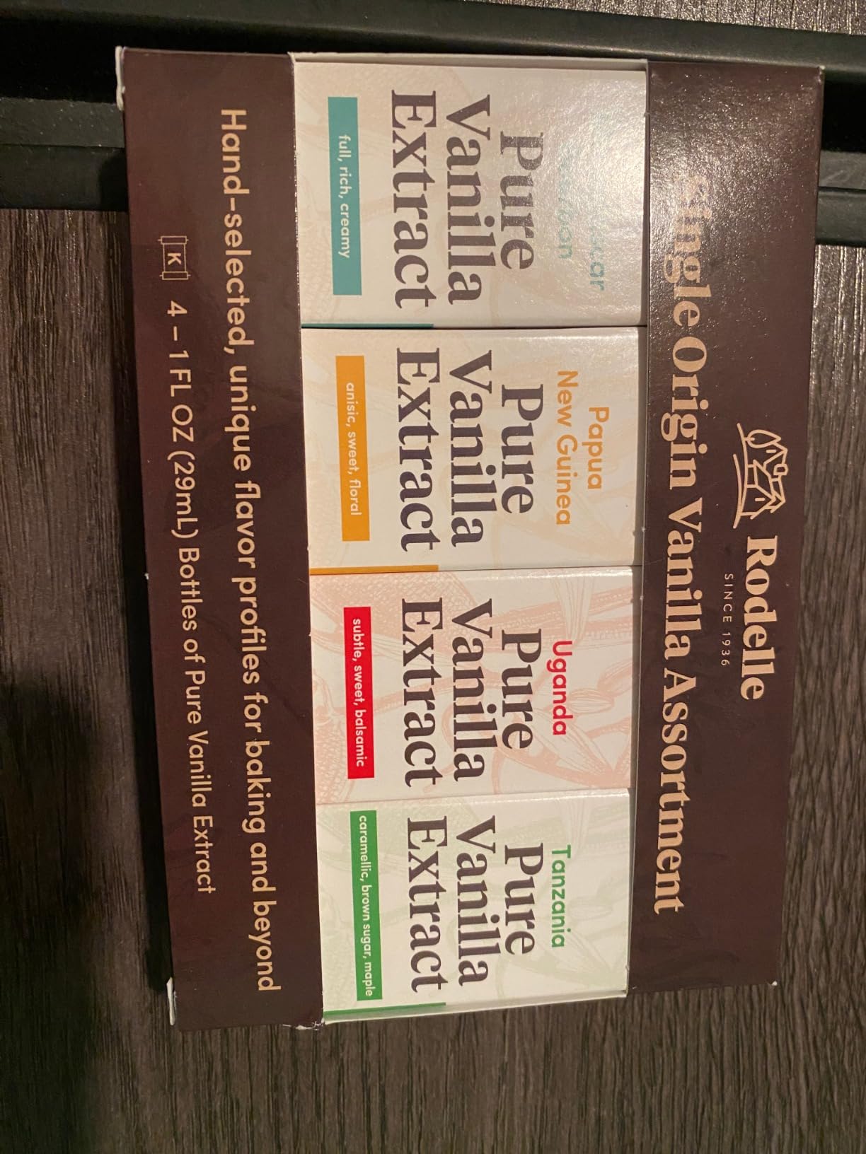 Rodelle Single Origin Vanilla Extract Gift Pack, Made in USA, 4 x 1 Fl Oz. customer photo 1