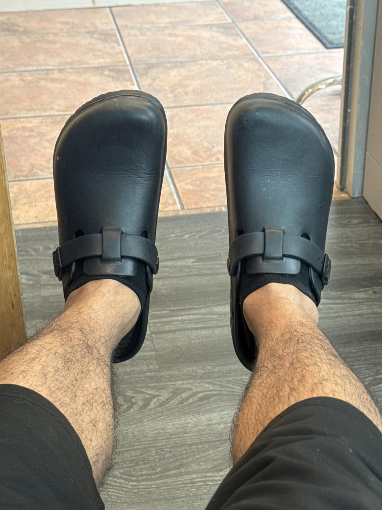 ZXT Arch Support Work Clogs Slip Resistant Orthopedic Shoes for Chef Nurse Garden Comfortable, Slip-On Cushion Slide Sandals customer photo 2