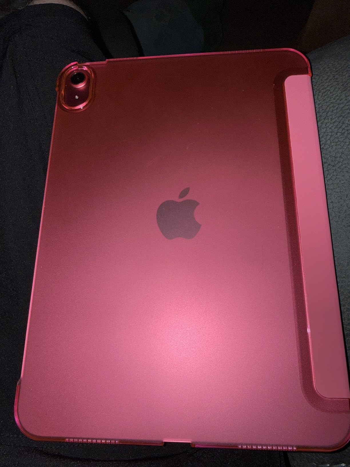 Apple iPad 11-inch: A16 chip, Liquid Retina Display, 128GB, Wi-Fi 6, 12MP Camera, Touch ID customer photo 2