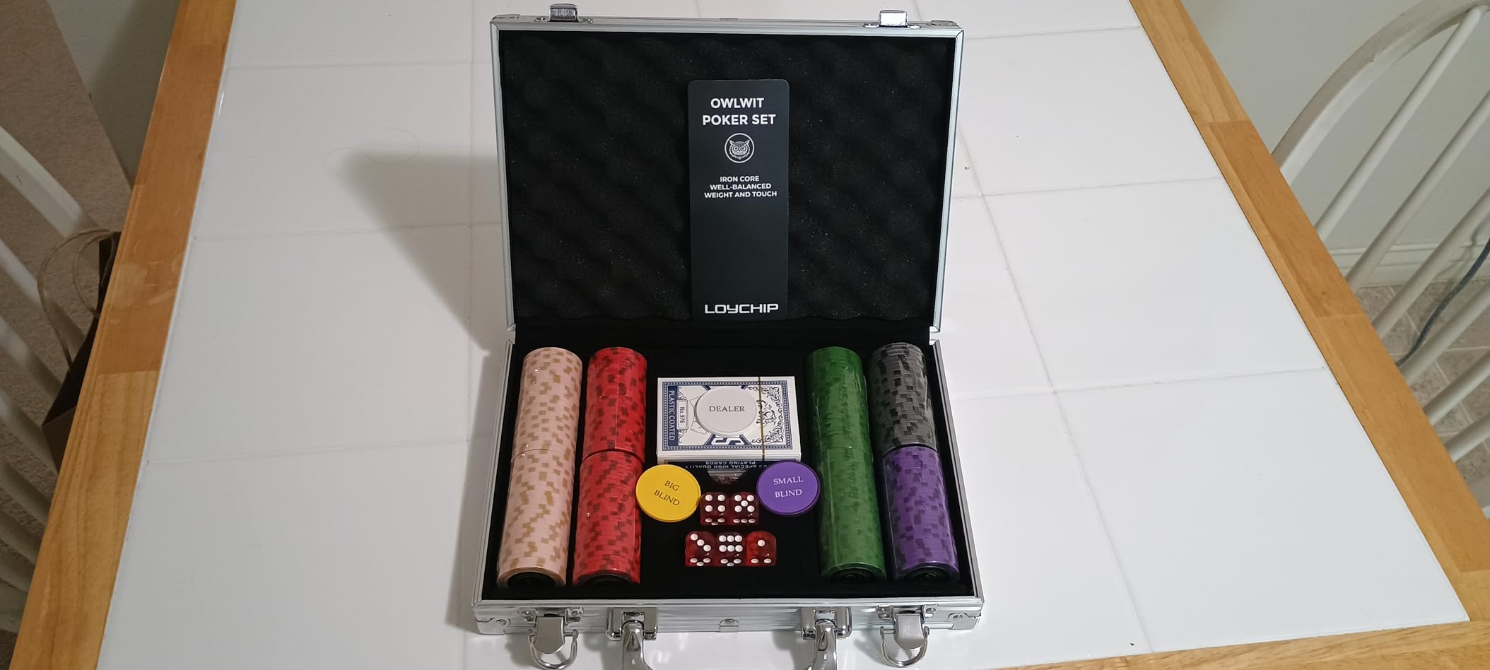 Casino-Grade Clay Poker Chip Set, 300pcs 14g Numbered Clay Chips with Aluminum Case, 2 Decks, Premium Poker Set for Texas Hold'em, Blackjack, Home Game Night, Family Party, Travel customer photo 1