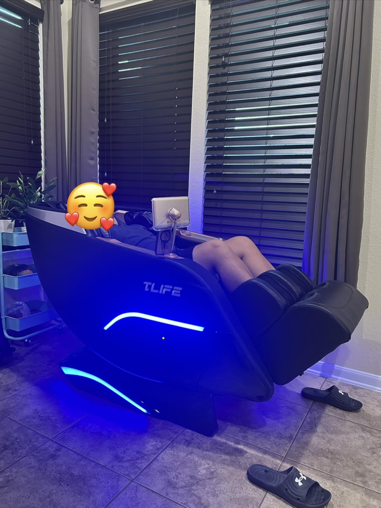 TLIFE Massage Chair Full Body, 160 Degree Zero Gravity Recliner with Body Scan, 50 Inch SL-Track Shiatsu Massage Chair, Fixed Point Massage, Foot Rollers, 12 Auto Modes, Deep Yoga Stretch, Heating, Grey customer photo 1