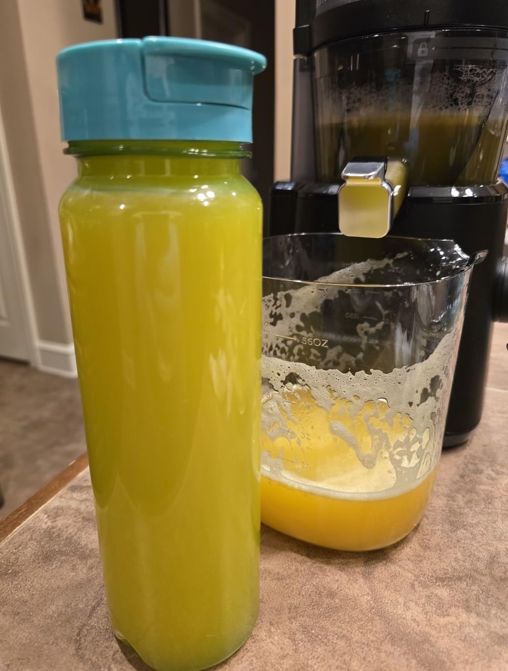 Nama J3 Compact Cold Press Juicer - Space Saving & Self Feeding for Hands-Free Operation - Lightweight, Portable Zero Waste Slow Masticating Juicer - Easy Cleanup & Assembly - White customer photo 1
