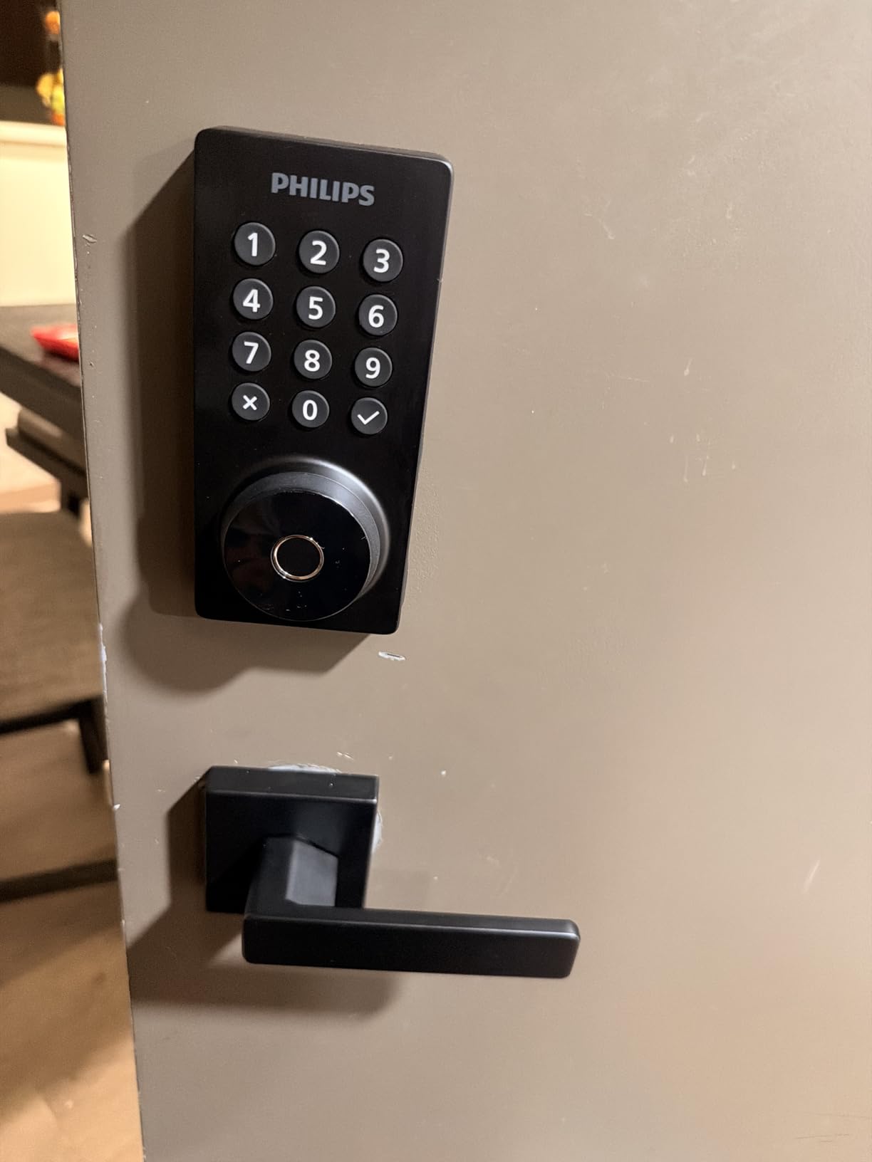 Philips WiFi Keypad Door Lock with Handle, Built-in WiFi, APP Remote Control, Voice & Fingerprint Unlock, Smart Locks for Front Door with Auto Lock, Digital Front Door Lock Set, Keyless Entry Deadbolt customer photo 1