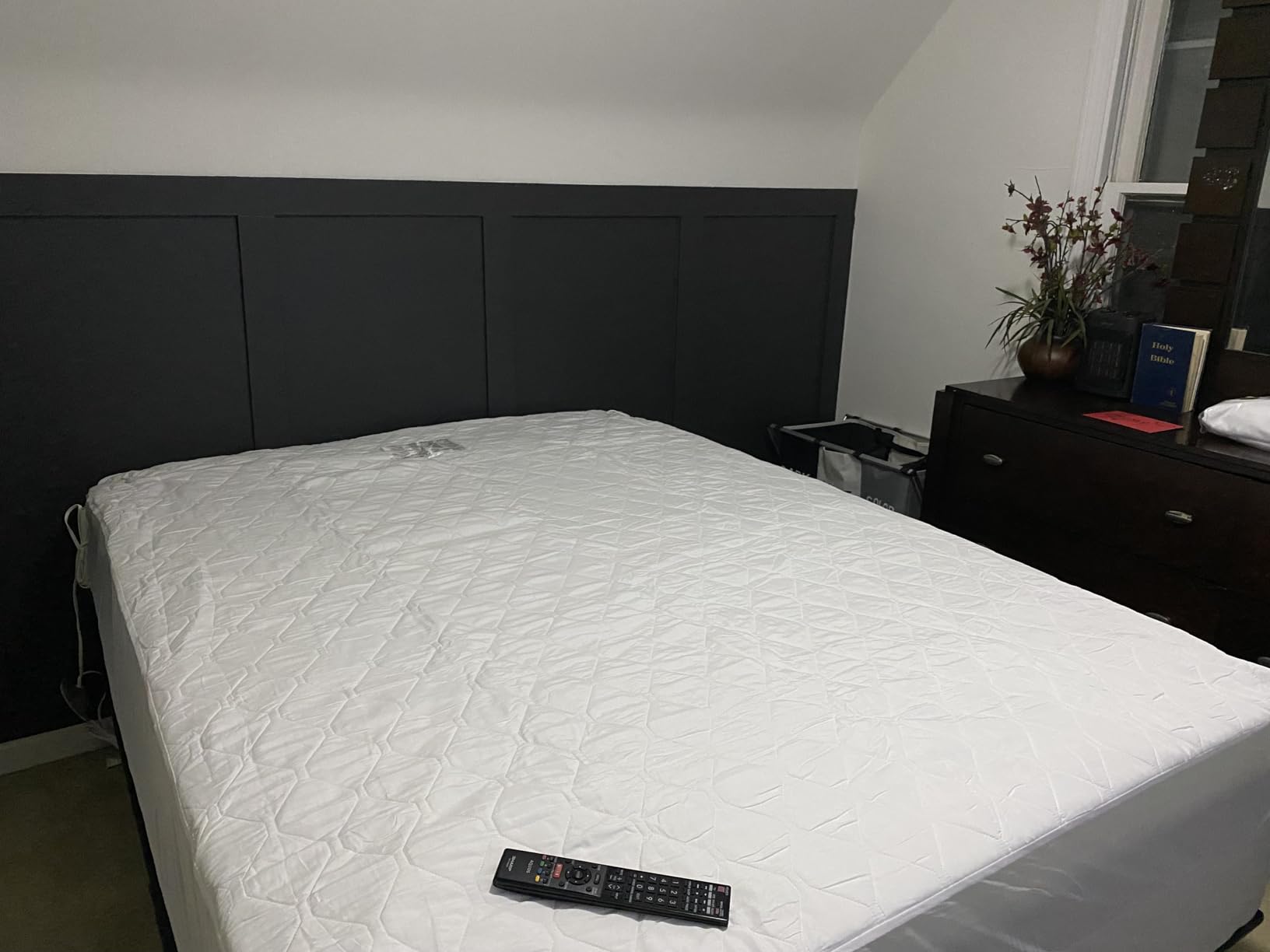 Serta baselogic Level 1 Adjustable Base Bed Frame - Full customer photo 1