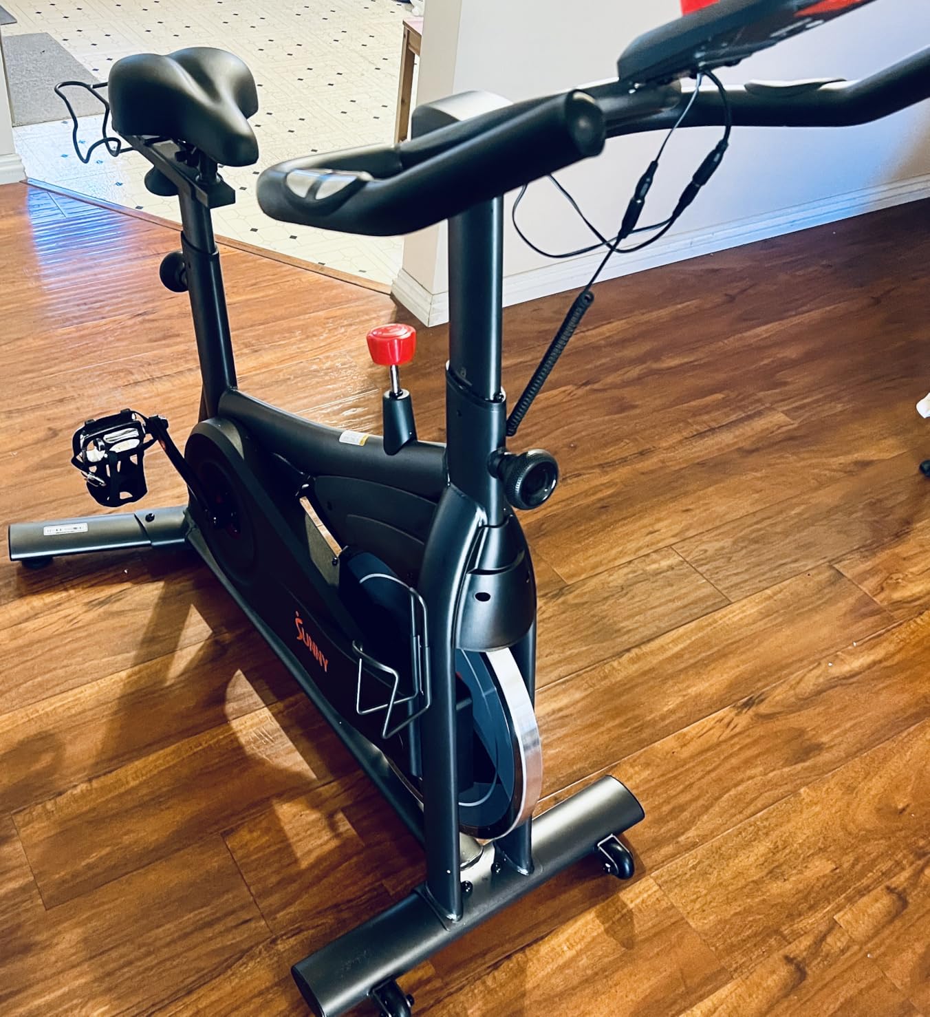 Sunny Health & Fitness Smart Magnetic Indoor Cycling Bike, Stationary Exercise Cardio Equipment, Free SunnyFit Training App customer photo 2