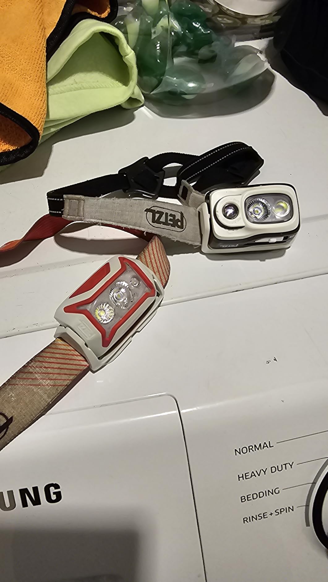 PETZL ACTIK CORE Headlamp - Powerful, Rechargeable 650 Lumen Light with Red Lighting for Hiking, Climbing, and Camping - Black customer photo 2