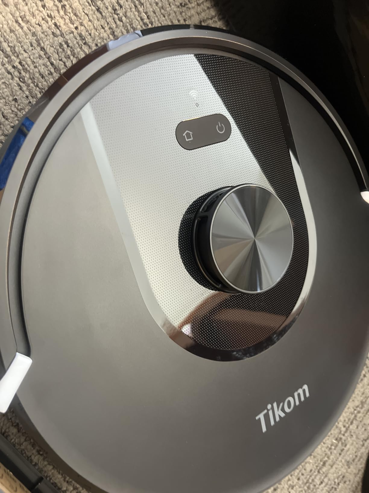 Tikom Robot Vacuum and Mop, 6000Pa Robotic Vacuum Cleaner with Self-Emptying Base, 90 Days Capacity, LiDAR Navigation (L8000 Plus) customer photo 2