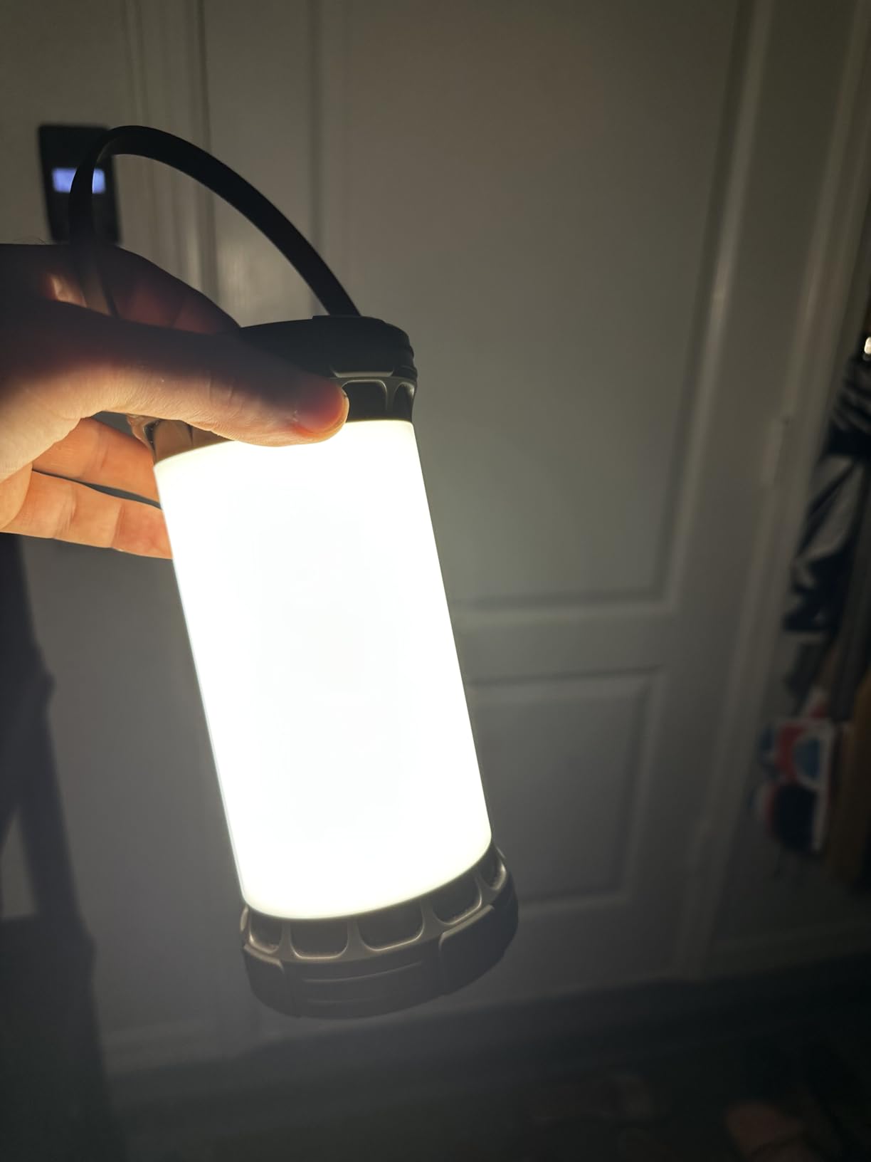 Glocusent 135 LED Ultra Bright Camping Lantern, Up to 200H, 5000mAh Camping Lights with 3 Colors & 5 Brightness, SOS, Max 1500LM, Rechargeable Lantern for Power Outages Camping Hiking Emergency customer photo 1
