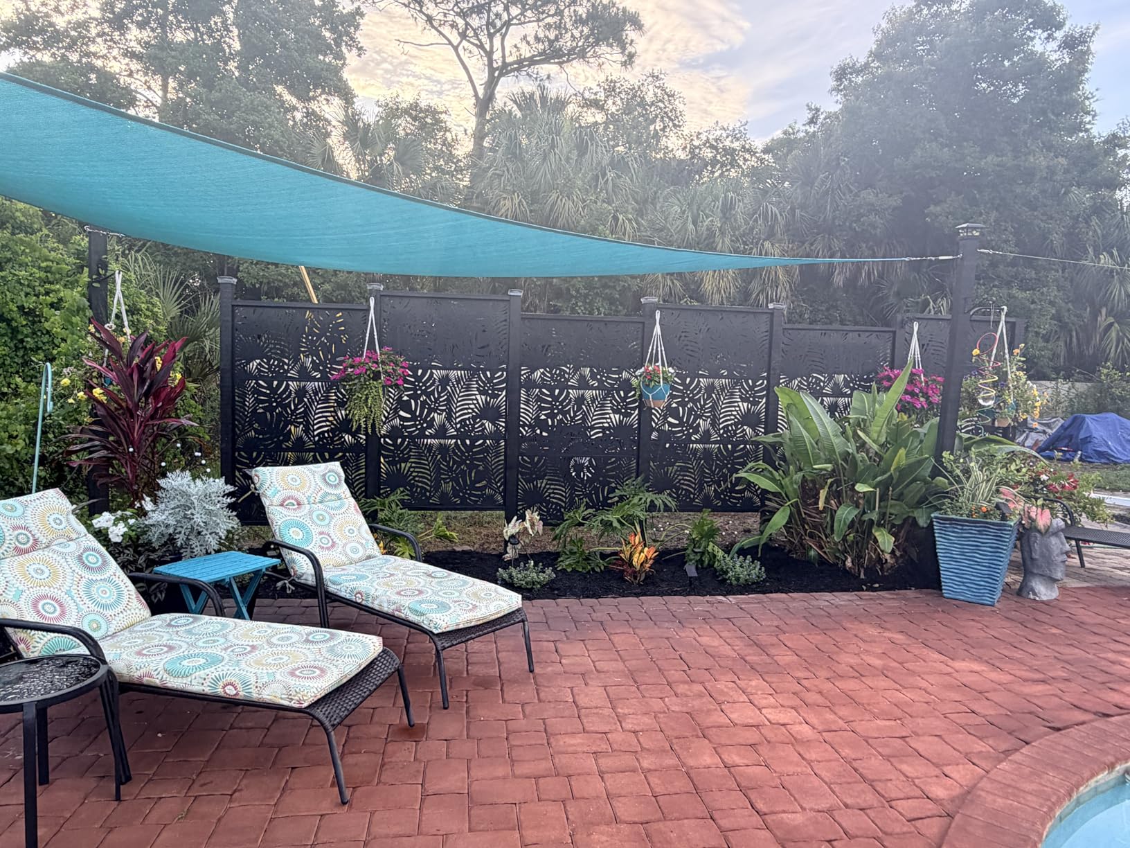 Metal Privacy Screen Outdoor - 72in Decorative Laser Cut Steel Garden Divider Panel with Tropical Leaf Design, Weatherproof Freestanding Modern Privacy Fence for Patio, Deck, Backyard & Balcony customer photo 1