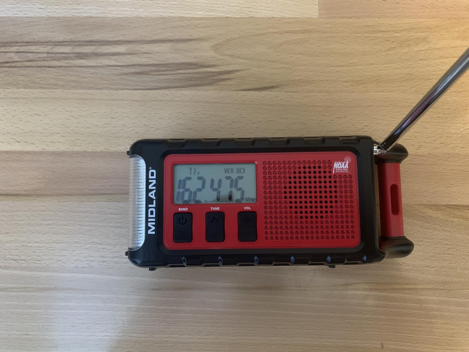 Midland - ER310PRO, Portable Emergency Bluetooth Weather AM/FM Radio with 10,000 mAh Power Bank - Multiple Power Sources, SOS Flashlight, Ultrasonic Rescue Dog Siren, & NOAA Weather (Red/Black) customer photo 1