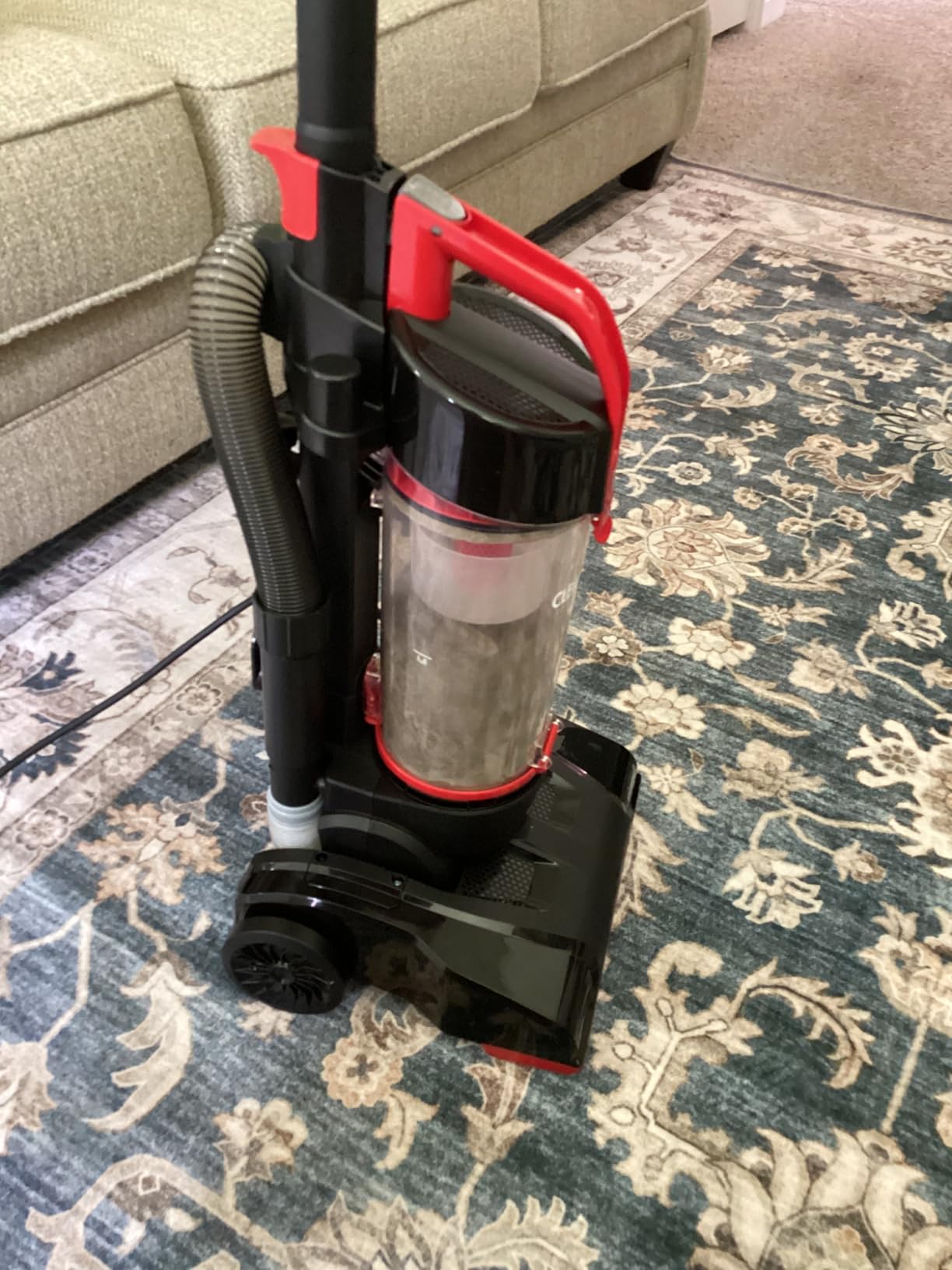 Bissell CleanView Upright Vacuum with Pet Hair Brush Roll, Powerful Suction, Pet Hair Tools, 4438 customer photo 1