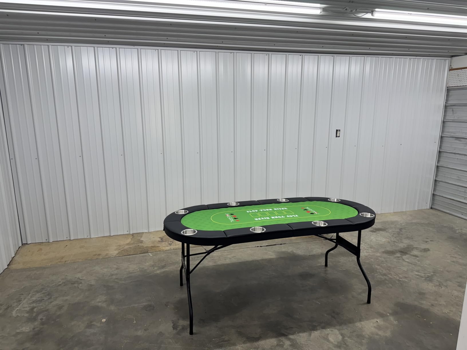 8 Player Poker Table with 2 Interchangeable Game mats, Texas Holden and Blackjack, Collapsible Casino Table with Padded Rails and XXL Cup Holders for Wine and Whiskey Glasses, (71 in) - Burgundy customer photo 1