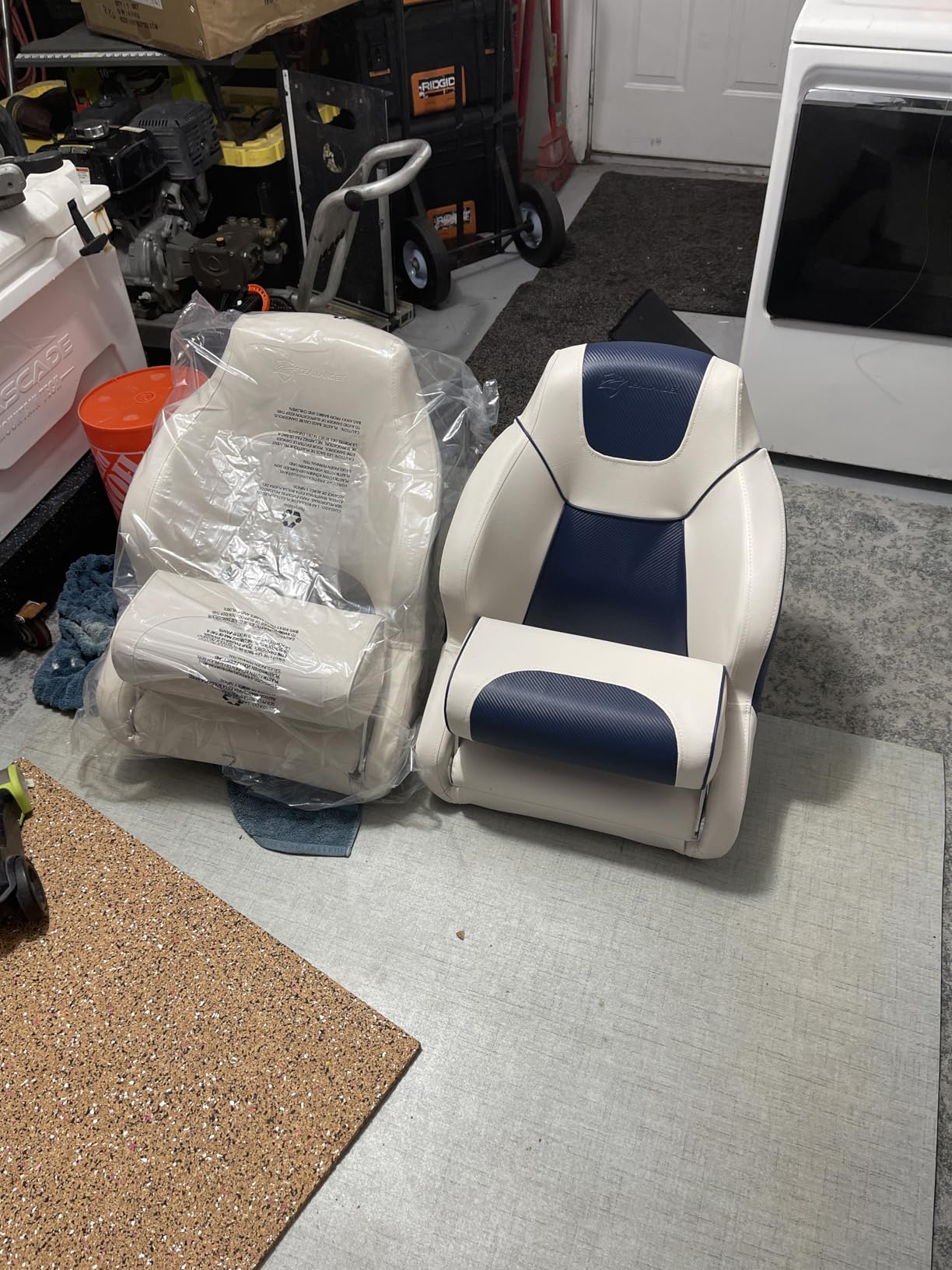 Seamander Boat Captains Chair, Captain Bucket Seat with Flip Up Bolster, Integral Rotomolded Frame, Premium EPDM Foam Material, Marine Grade Vinyl (D-Ivory) customer photo 1