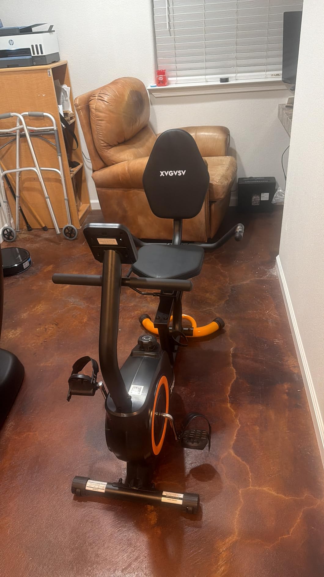 Recumbent Exercise Bike for Home Use, Quiet Recumbent Stationary Bikes for Adults & Seniors, 16-Level Resistance, Adjustable Seat, Supports 400LB, Pulse Sensors & LCD Display customer photo 2