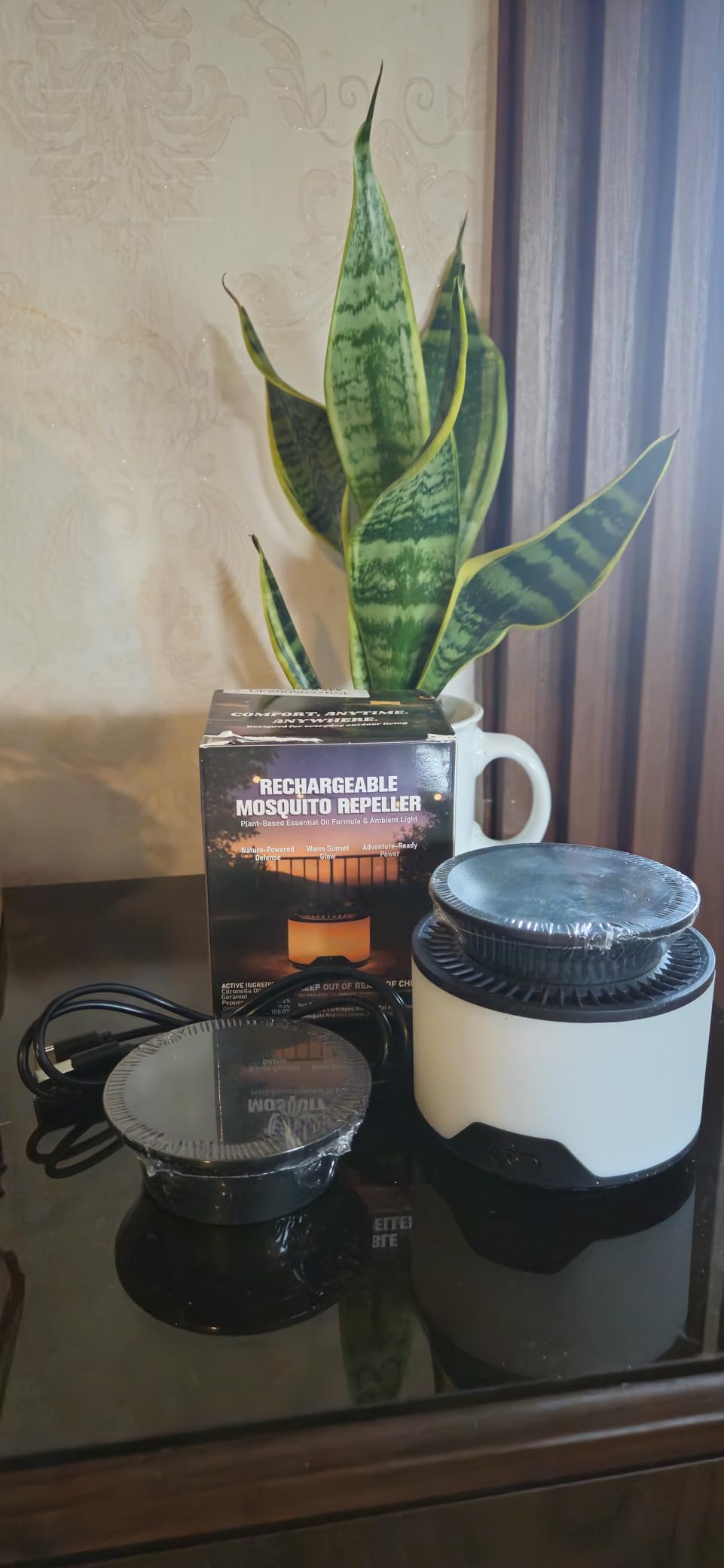 Ardito Rechargeable Mosquito Repellent for Patio, Plant-Based No-DEET Outdoor Bug Repeller Warm Amber Light, USB-C Charging, Silent Fan-Driven Diffusion for Camping, Fishing, Backyard (2 Cartridges) customer photo 2