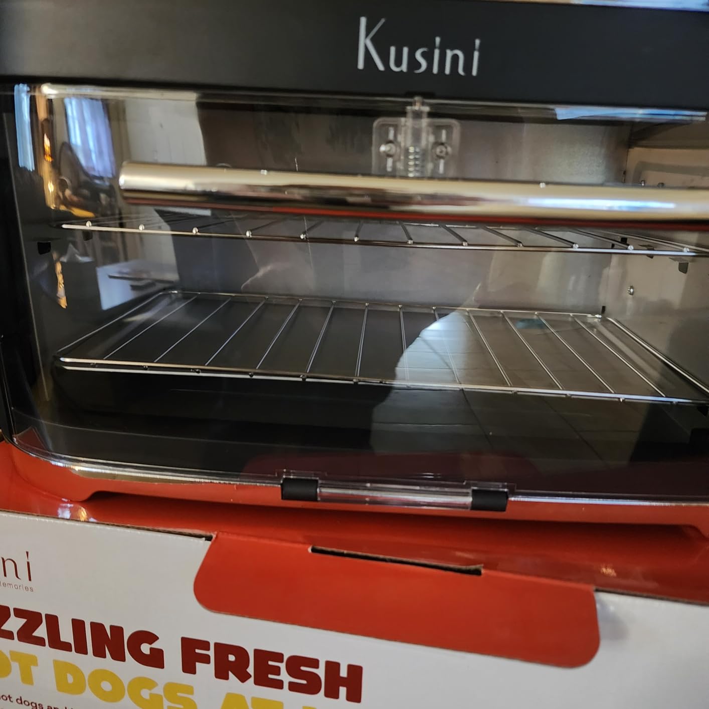Kusini Hot Dog Roller Grill & Toaster Oven - Holds 8 Hot Dogs & 8 Buns, keep warm Option & Condiment Holder - Kitchen Appliance Hot Dog Cooker Machine - Hosting Party Essential, Unique Gifts Idea customer photo 1