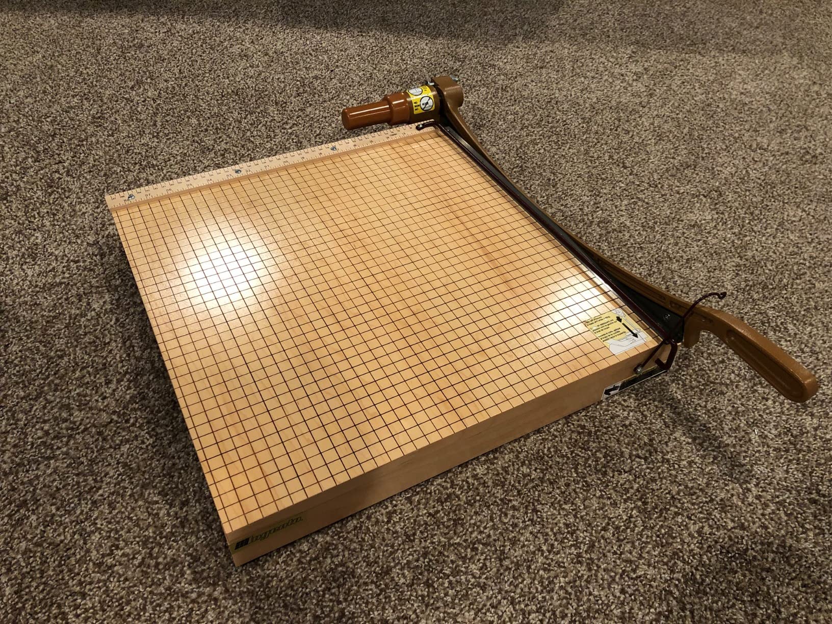 Swingline Paper Trimmer, Guillotine Paper Cutter, 18