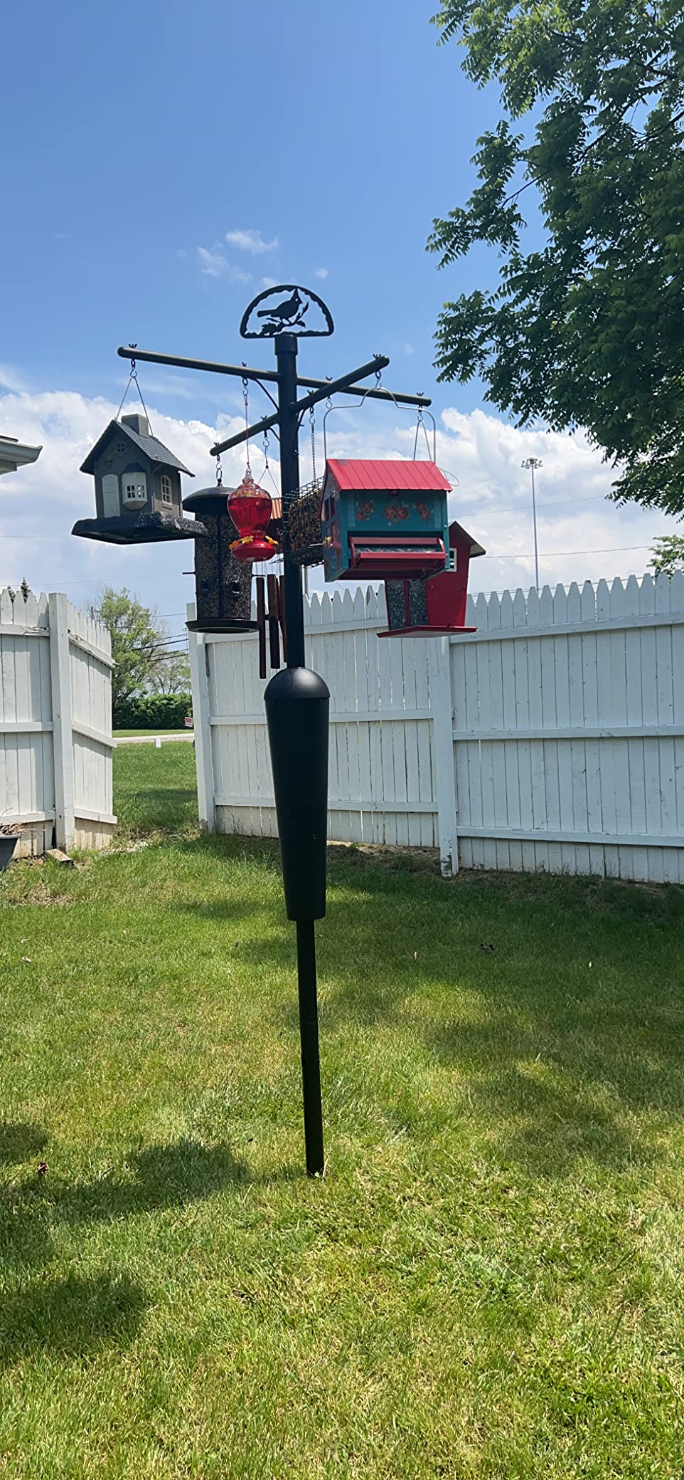 Squirrel Stopper Deluxe Squirrel Proof Bird Feeder Pole with Patented Spring Baffle, Heavy Duty Galvanized Steel Pole System with Auger, Raccoon Proof, Holds Up to 8 Feeders and Accessories - Black customer photo 1