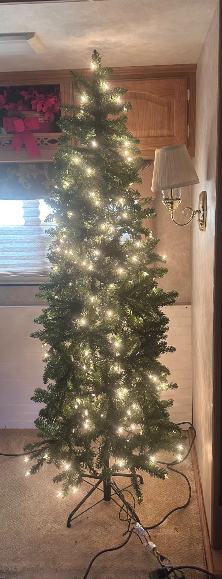 National Tree Company 6.5 ft Pre-Lit Kingswood Fir Slim Christmas Tree, 250 Clear Lights, 719 Tips, Includes Stand, Artificial, Green customer photo 2