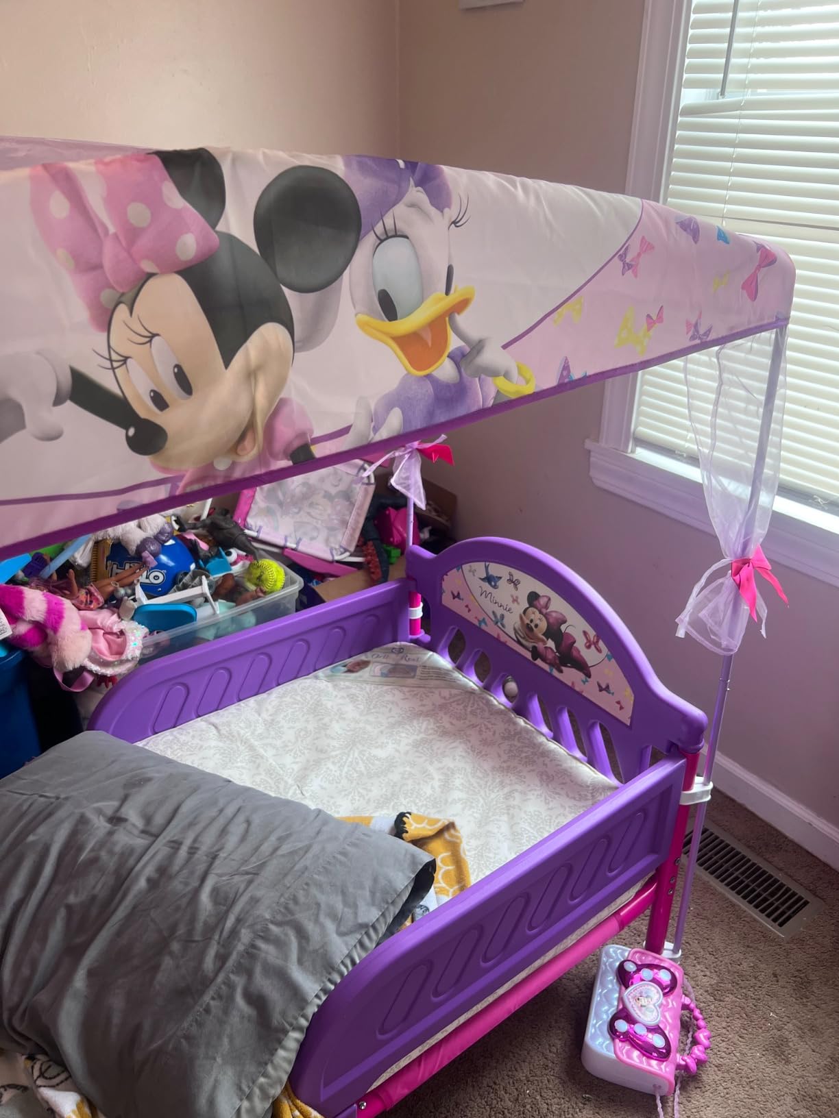 Delta Children Canopy Toddler Bed, Minnie Mouse customer photo 2