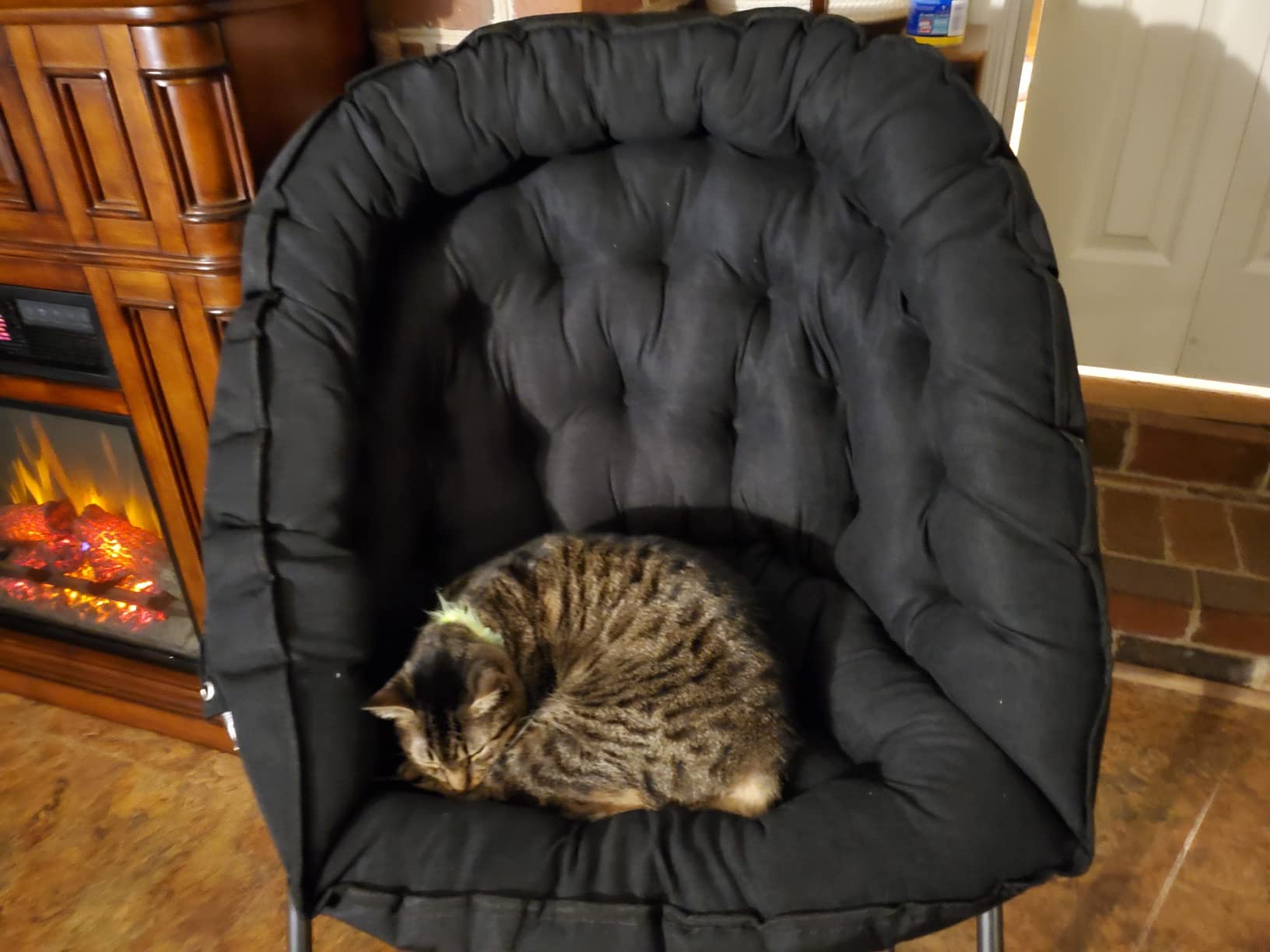 DormCo Papasan Moon Chair - Black customer photo 1